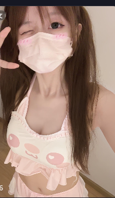 笨蛋小粉猫-御萝部落