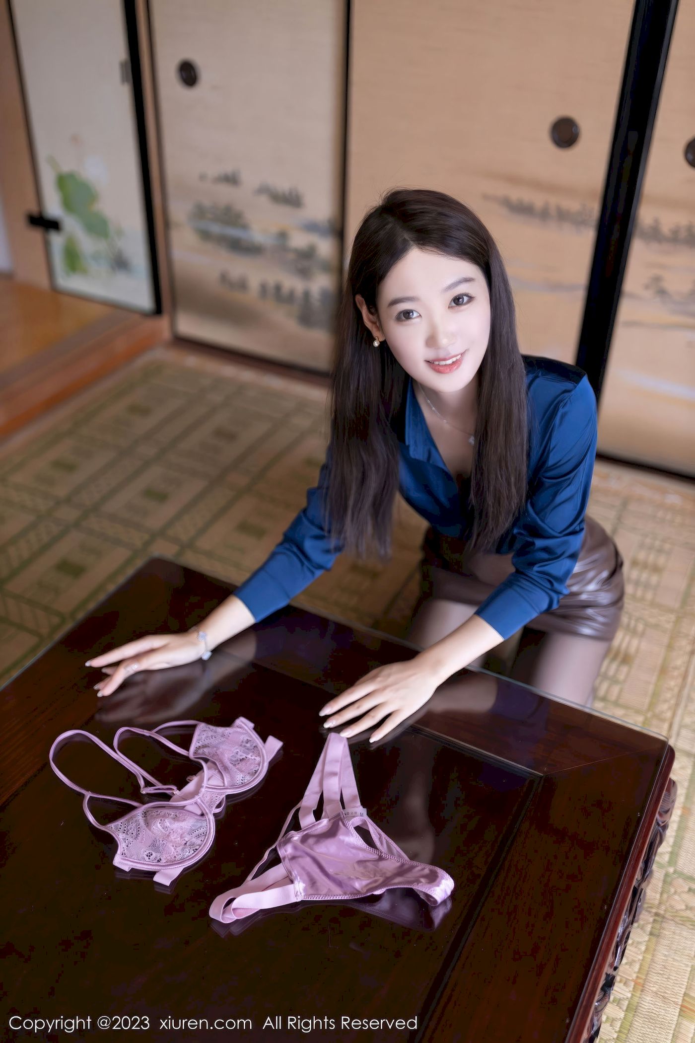 唐安琪 - 内衣推销员角色济州岛旅拍