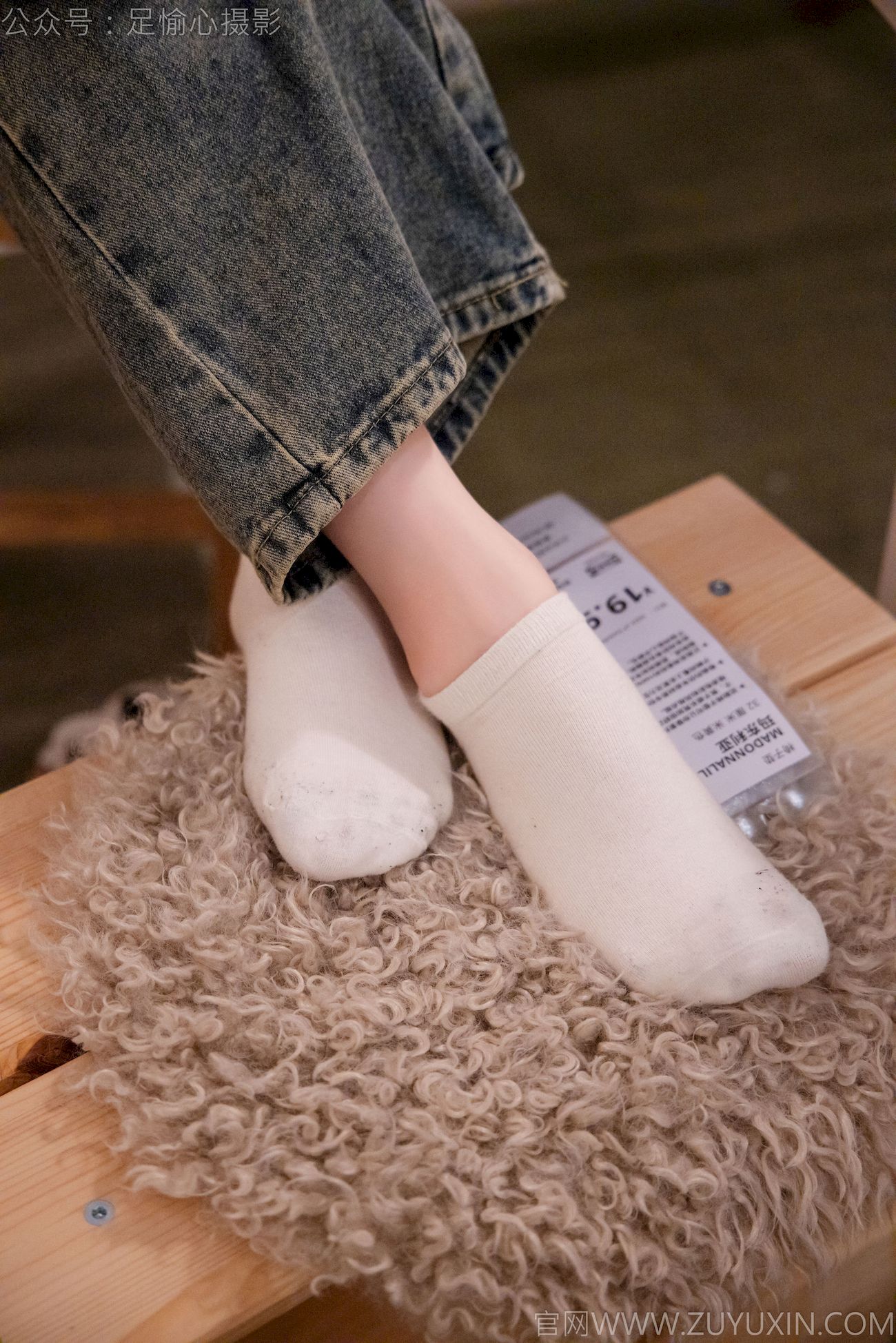 足愉心模特心凌裸足福利