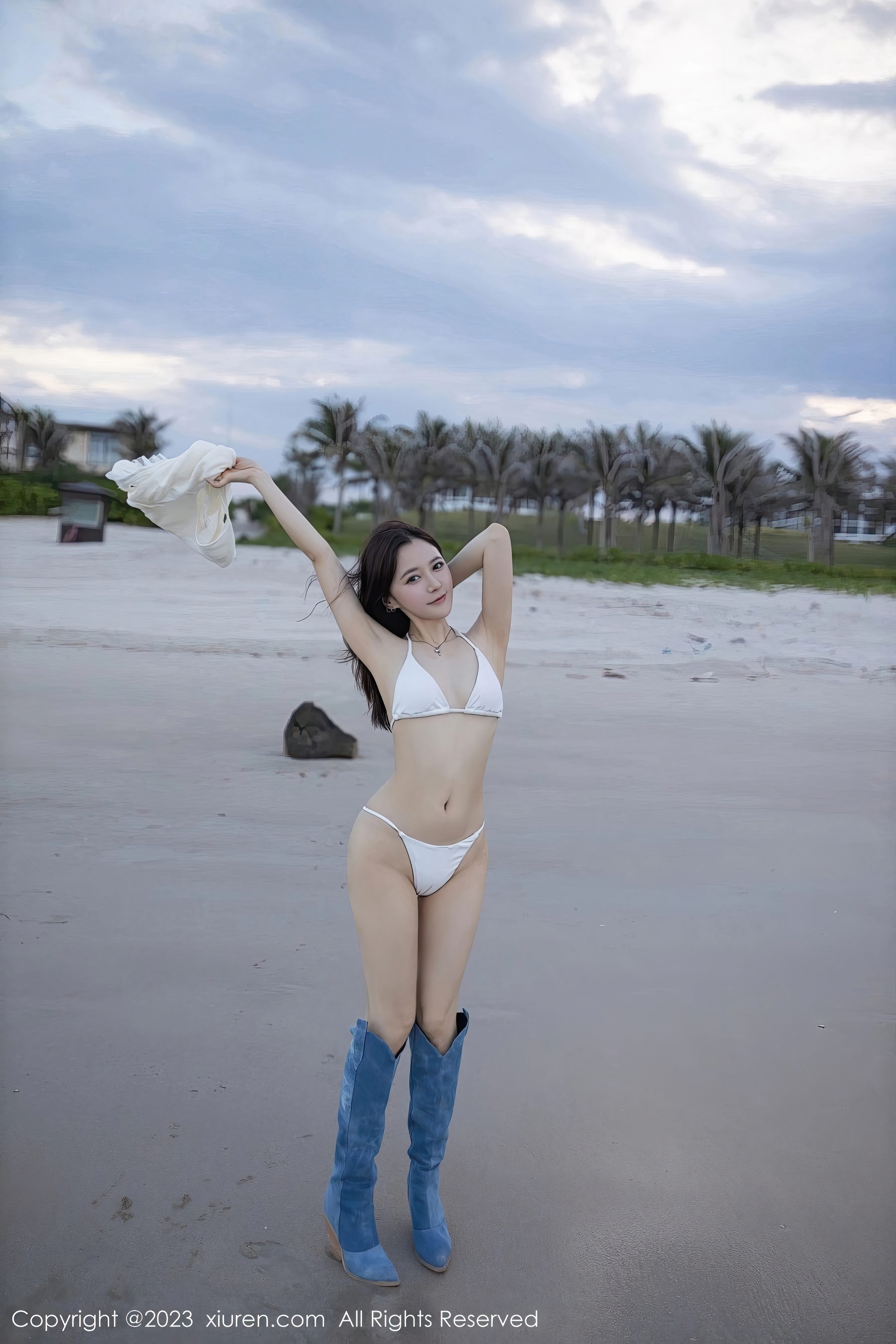 鱼子酱Fish - 比基尼+白裙巴厘岛旅拍