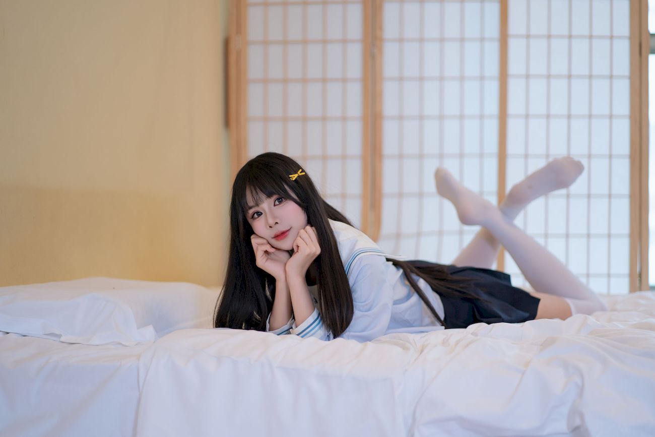 吃了个迟夏日呓语主题写真