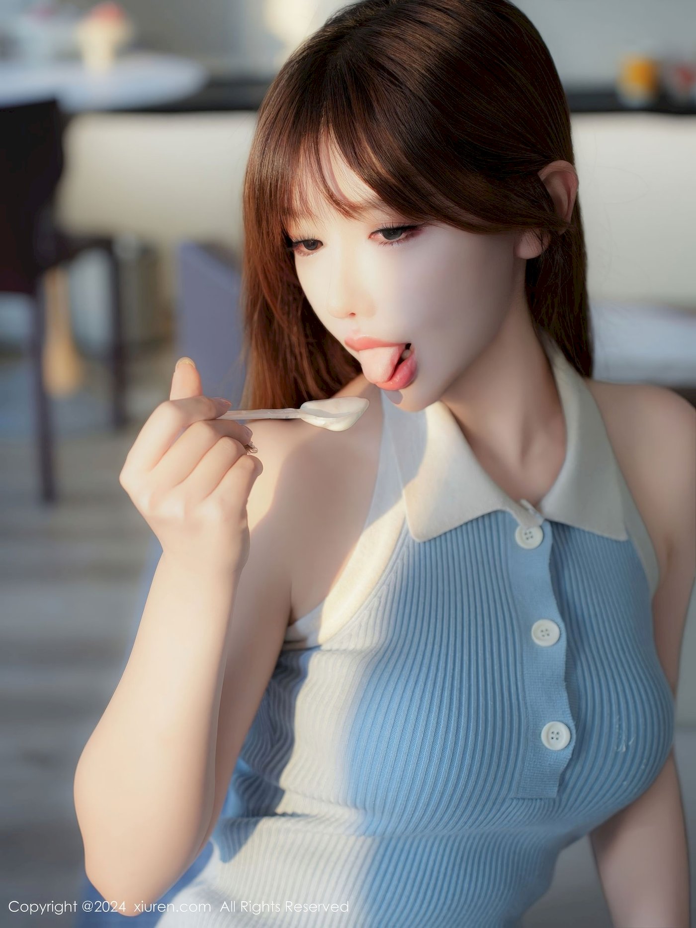 图片[13]-[XiuRen秀人网] No.9458 新人李金金 – 蓝色短裙+白色丝袜首套写真-御萝部落