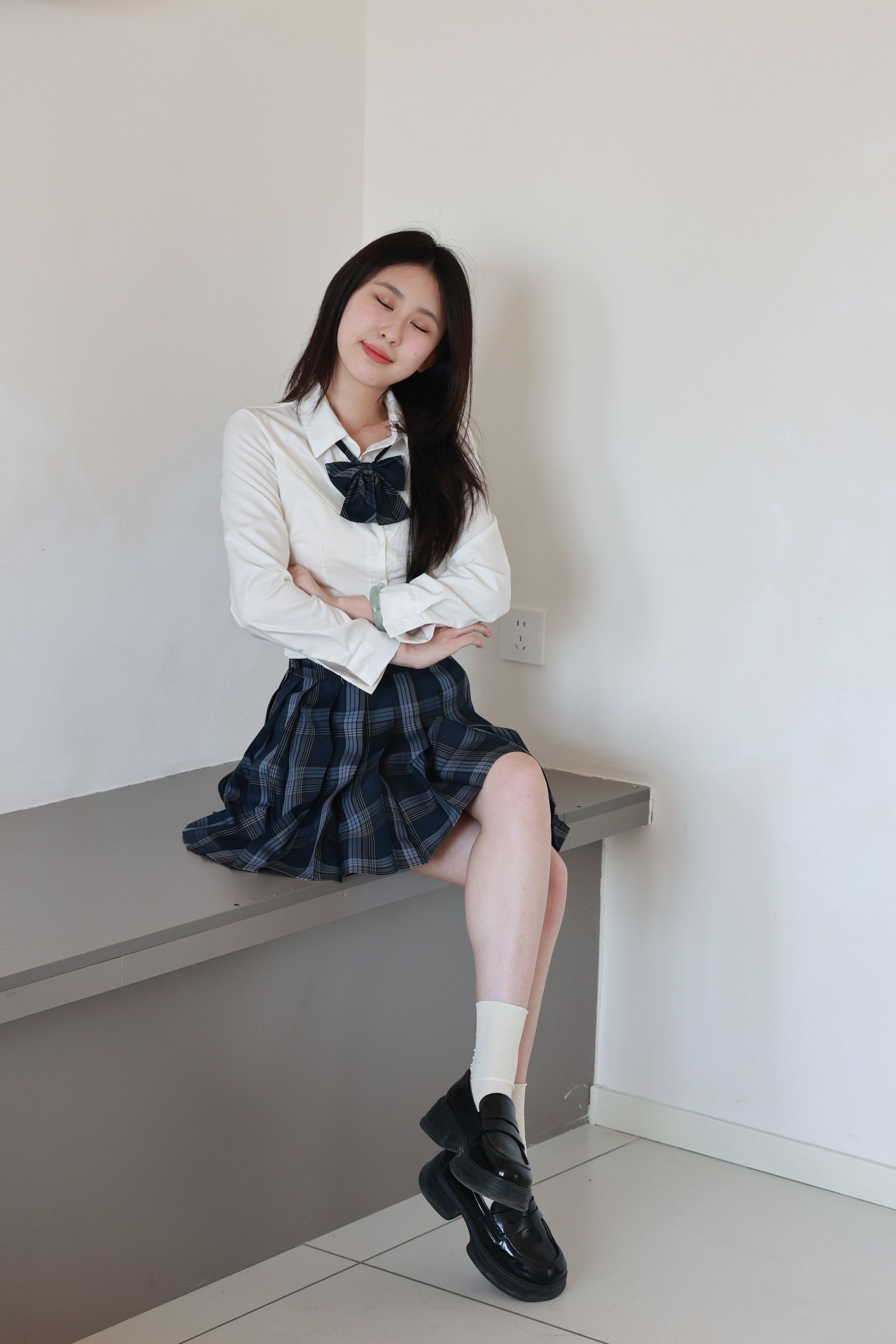 绮梦摄影yaya白衬衫百褶裙JK制服学院风写真