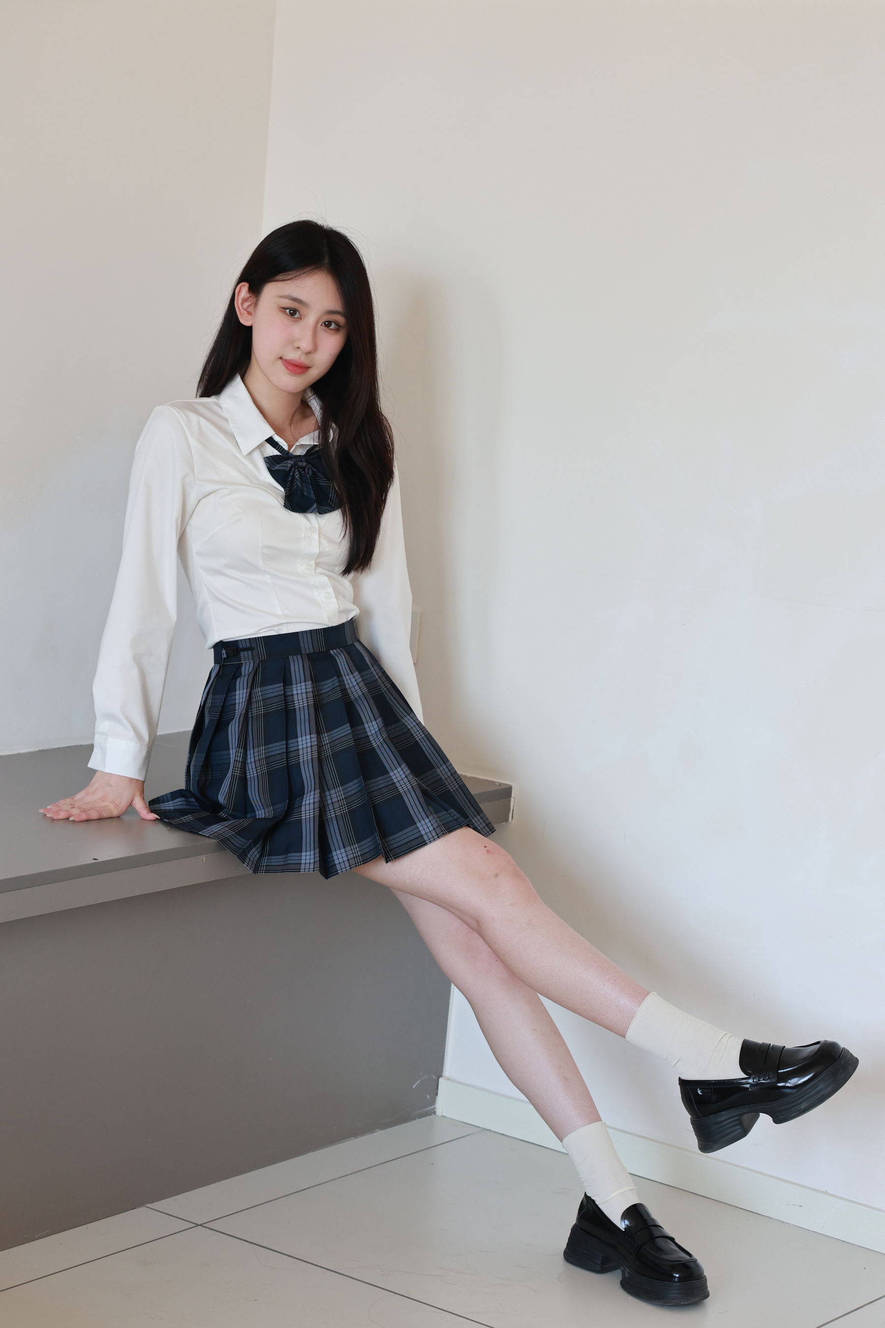 绮梦摄影yaya白衬衫百褶裙JK制服学院风写真