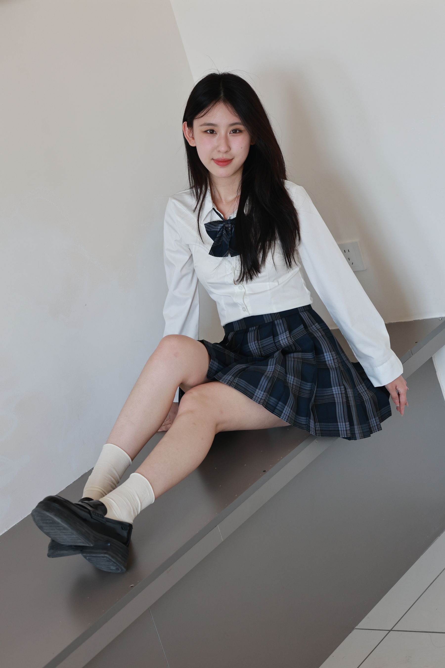 绮梦摄影yaya白衬衫百褶裙JK制服学院风写真