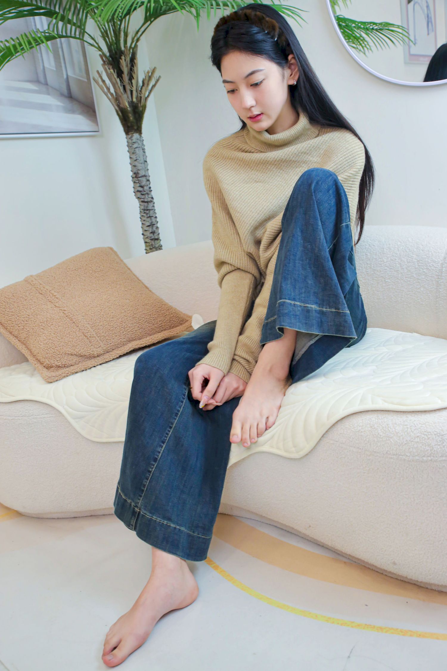 绮梦摄影模特小宇毛衣牛仔裤休闲写真