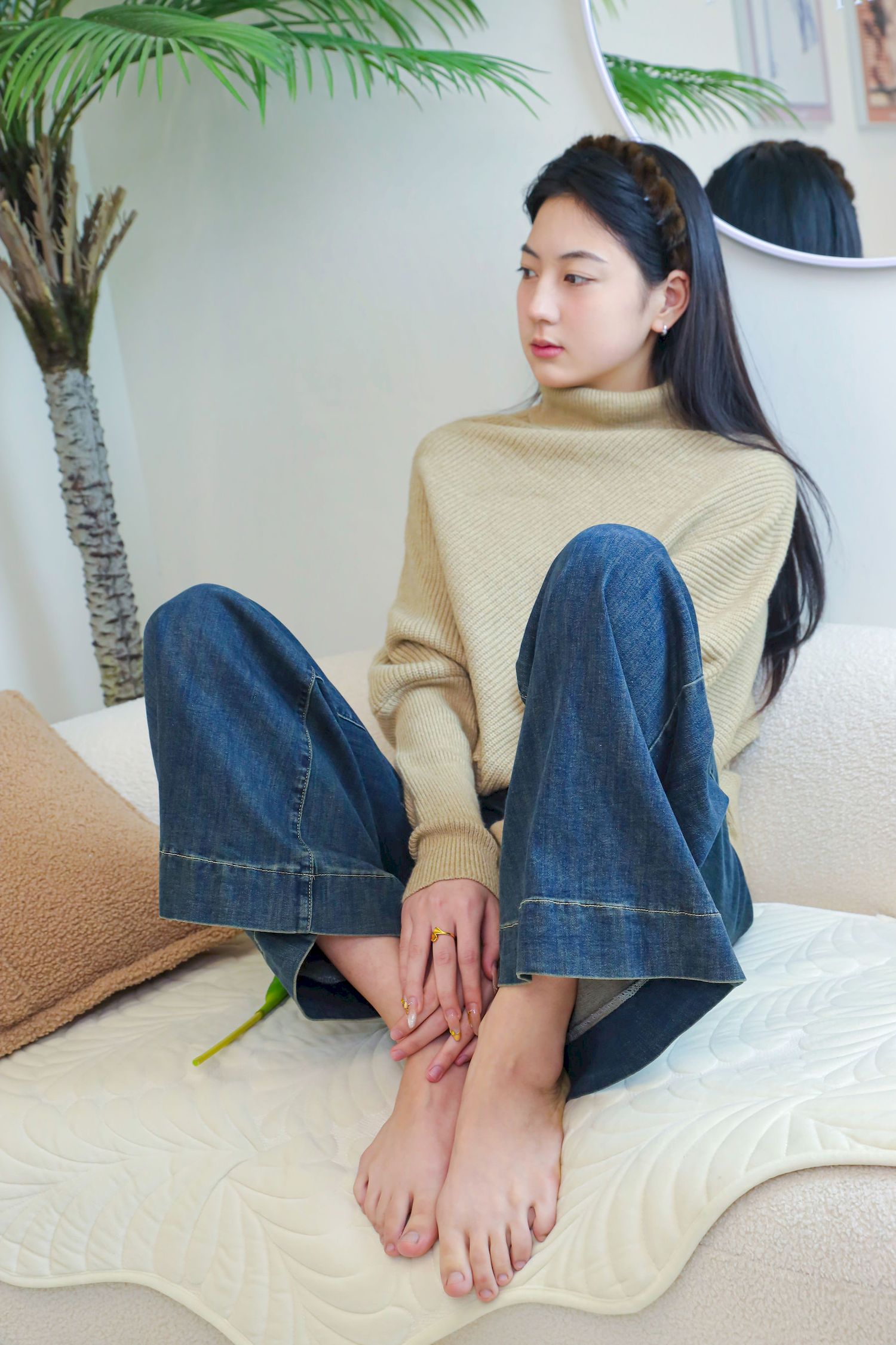 绮梦摄影模特小宇毛衣牛仔裤休闲写真