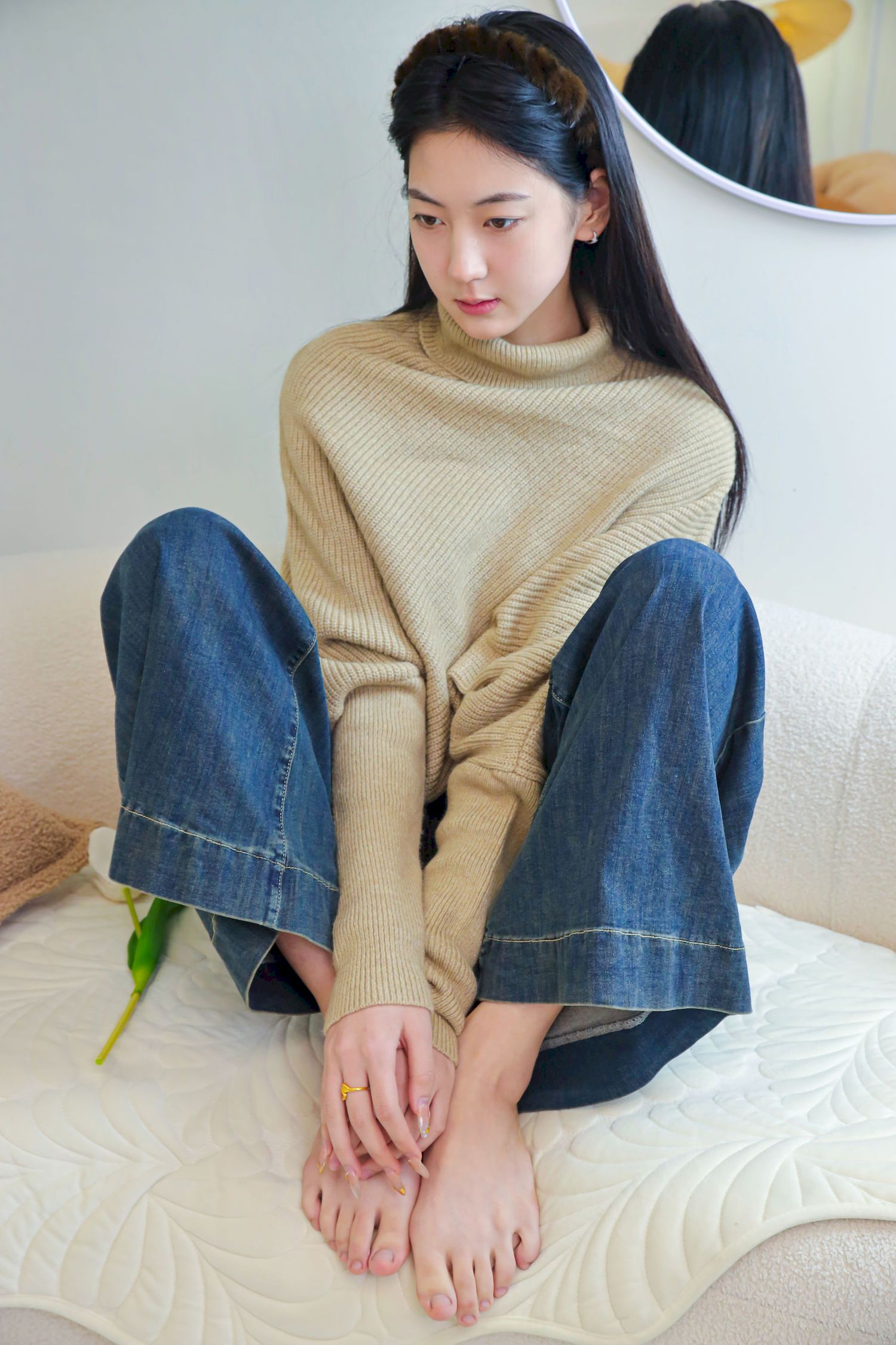 绮梦摄影模特小宇毛衣牛仔裤休闲写真