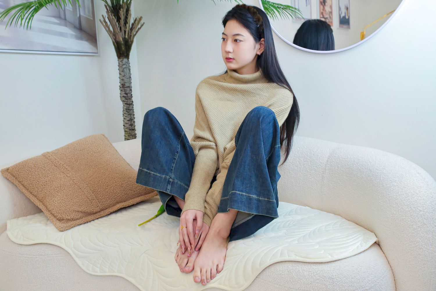 绮梦摄影模特小宇毛衣牛仔裤休闲写真