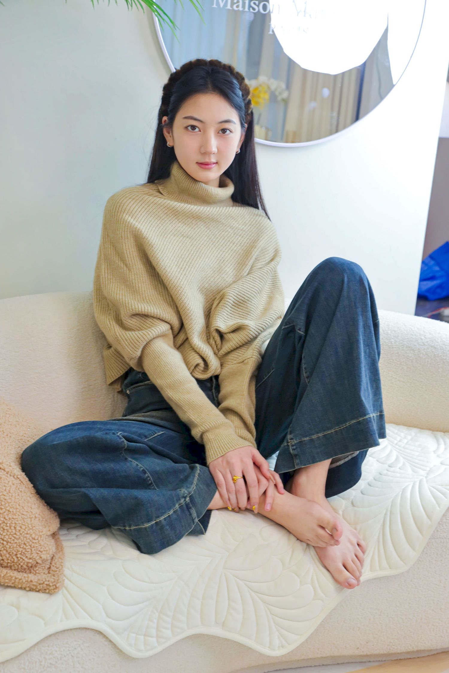 绮梦摄影模特小宇毛衣牛仔裤休闲写真