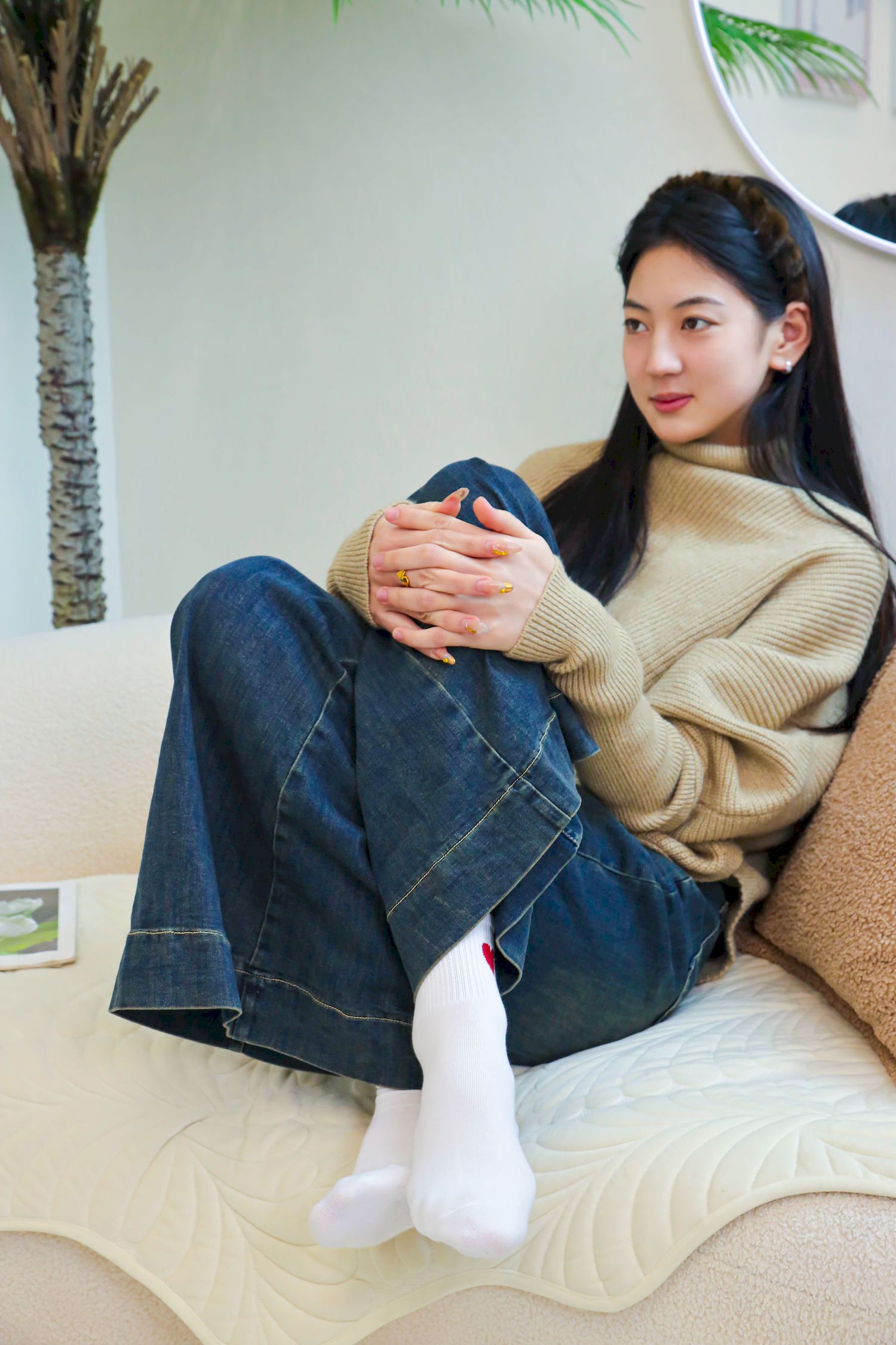 绮梦摄影模特小宇毛衣牛仔裤休闲写真