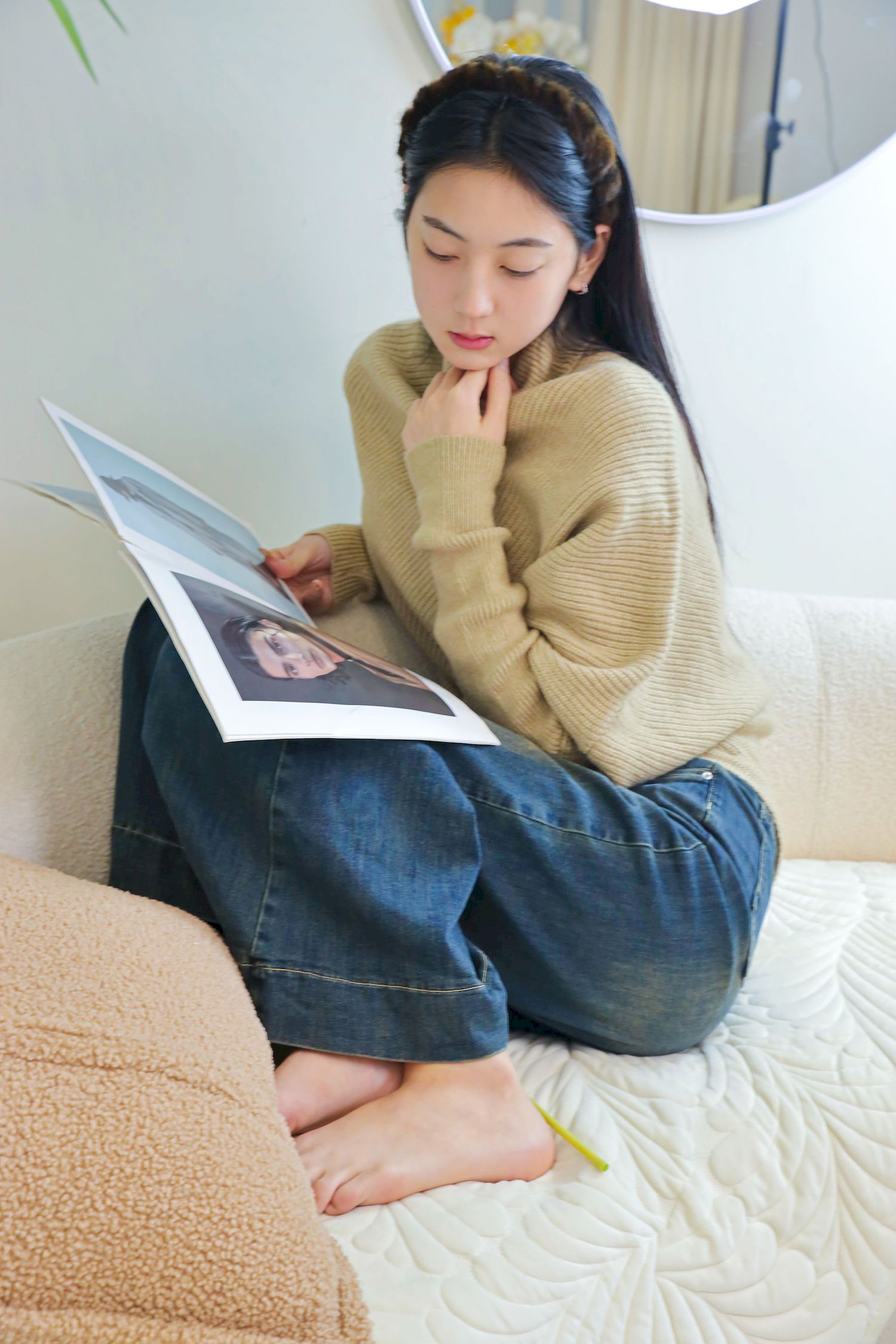 绮梦摄影模特小宇毛衣牛仔裤休闲写真