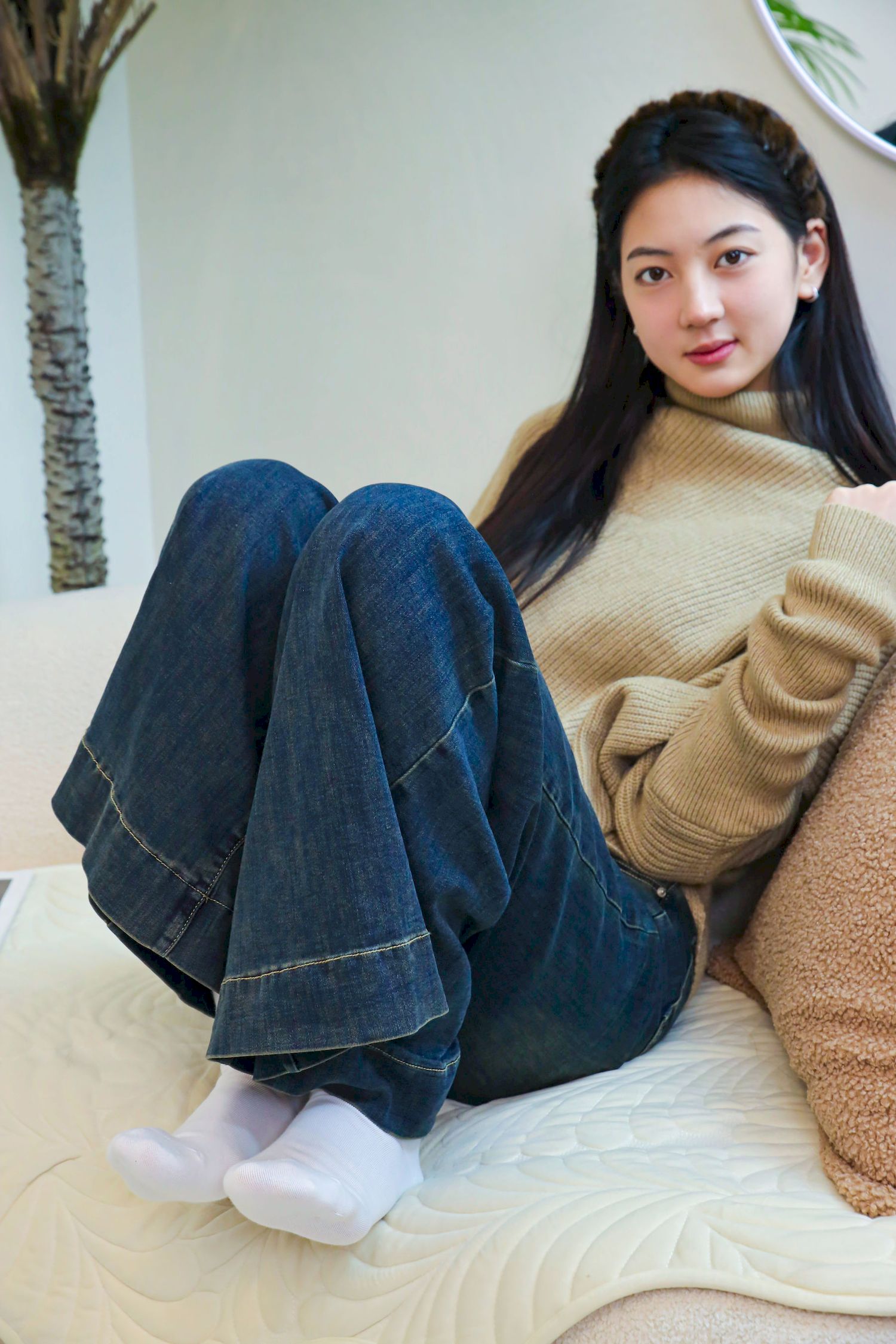 绮梦摄影模特小宇毛衣牛仔裤休闲写真