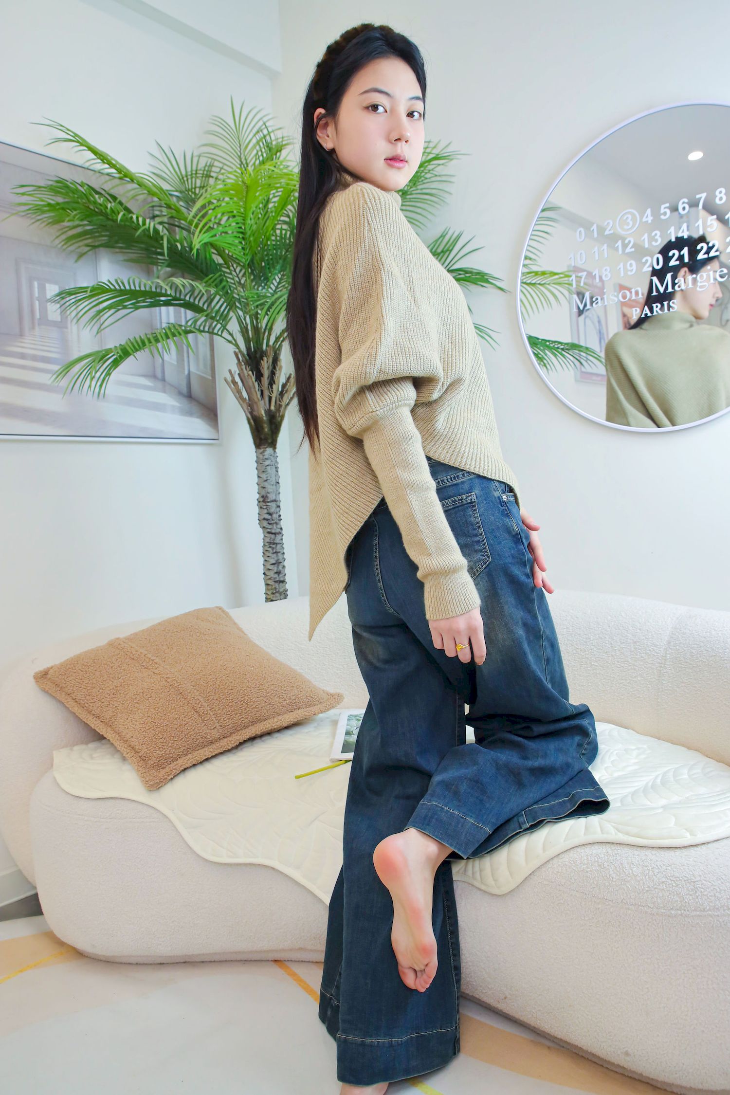 绮梦摄影模特小宇毛衣牛仔裤休闲写真