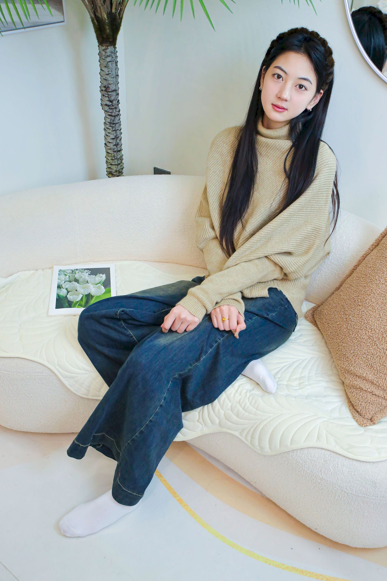 绮梦摄影模特小宇毛衣牛仔裤休闲写真