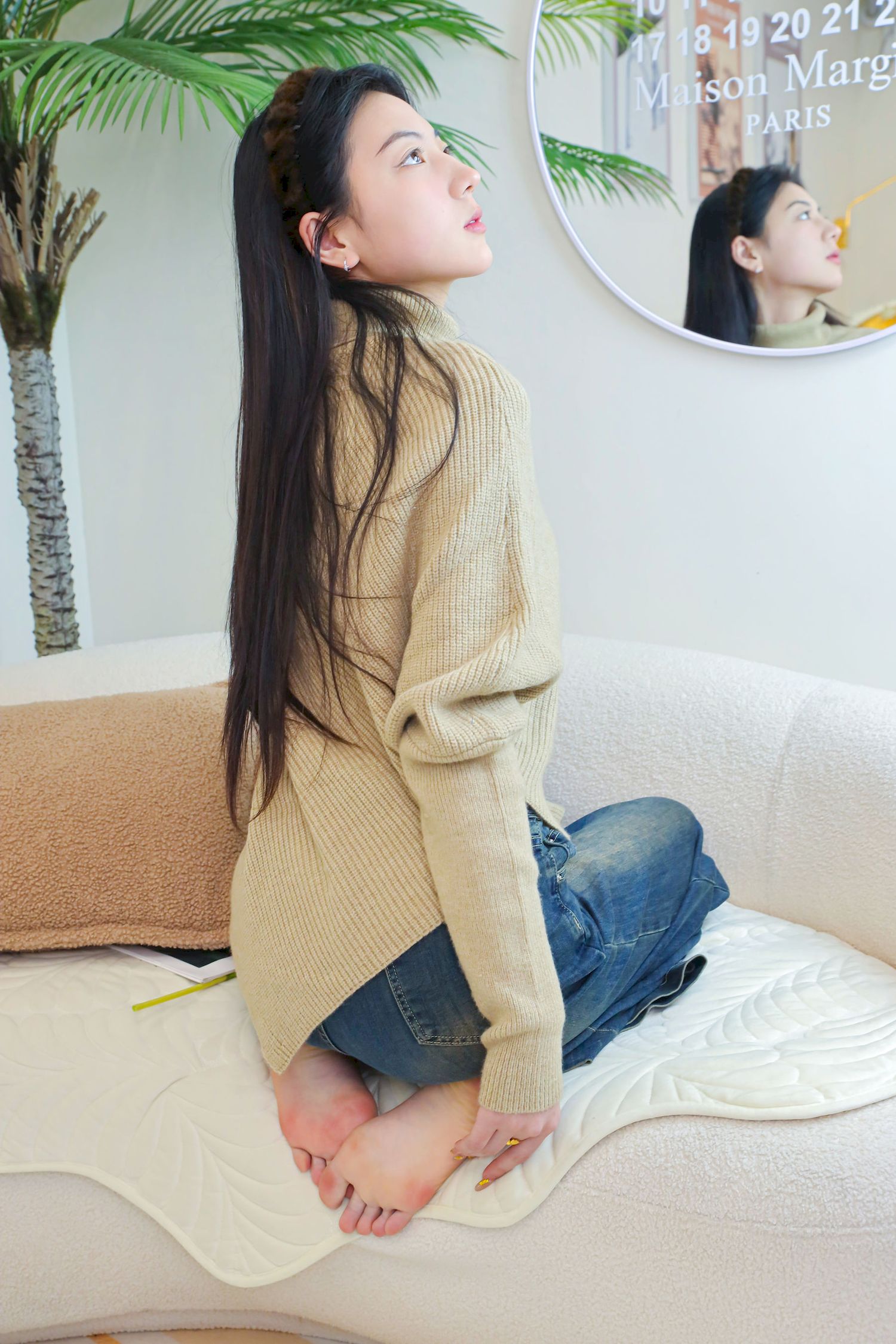 绮梦摄影模特小宇毛衣牛仔裤休闲写真