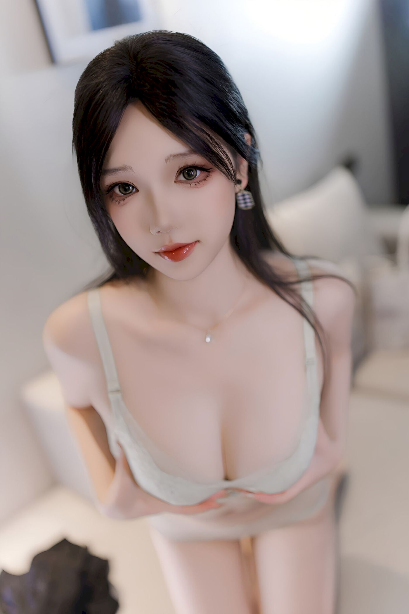 雪晴Astra丝足美腿职场大姐姐主题写真