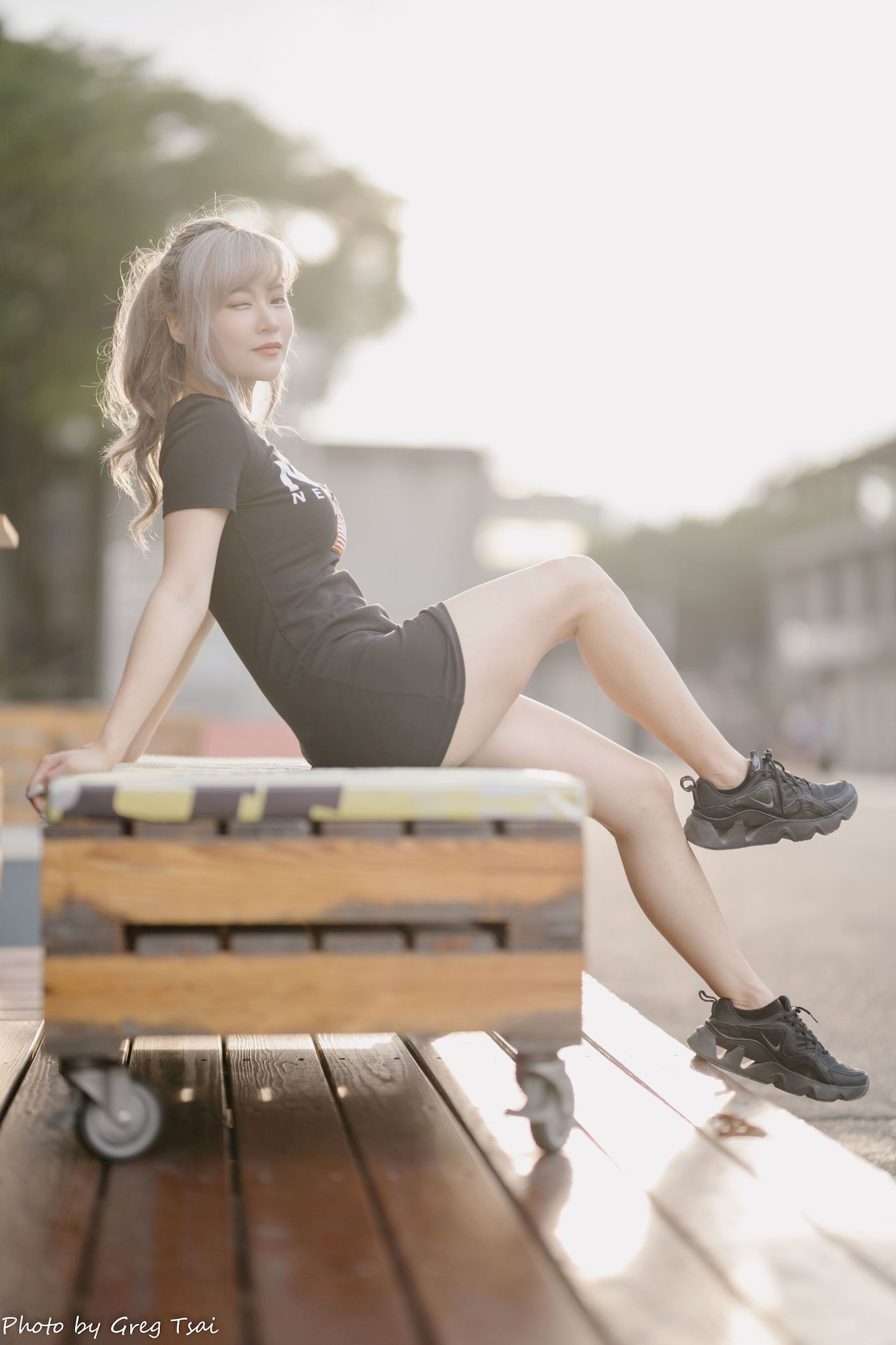 凯云黑裙美腿巧语嫣然运动风写真