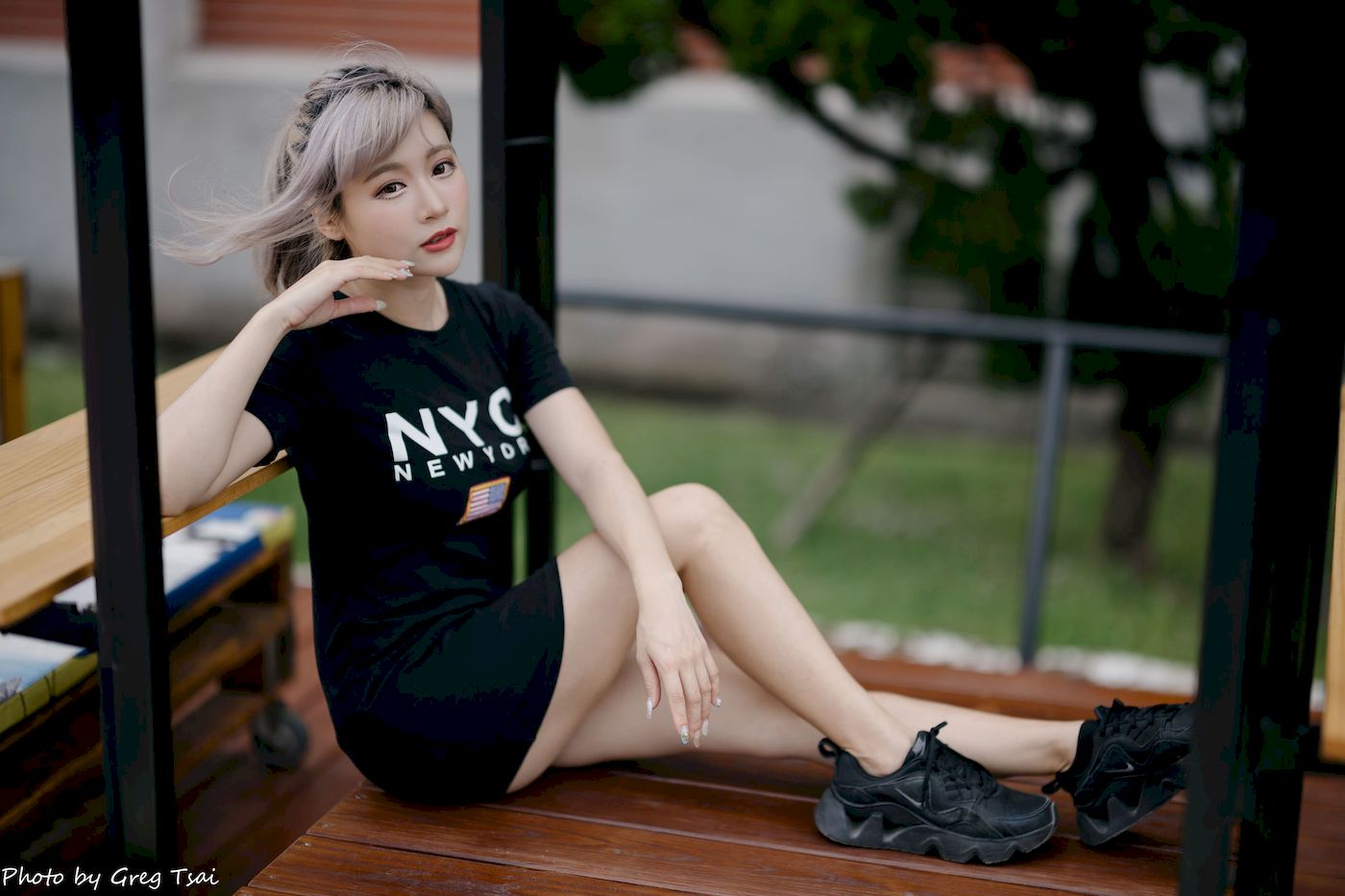 凯云黑裙美腿巧语嫣然运动风写真