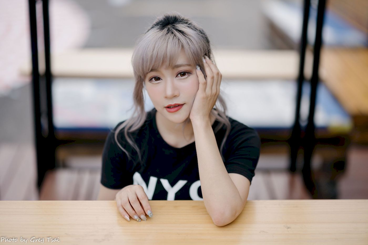 凯云黑裙美腿巧语嫣然运动风写真