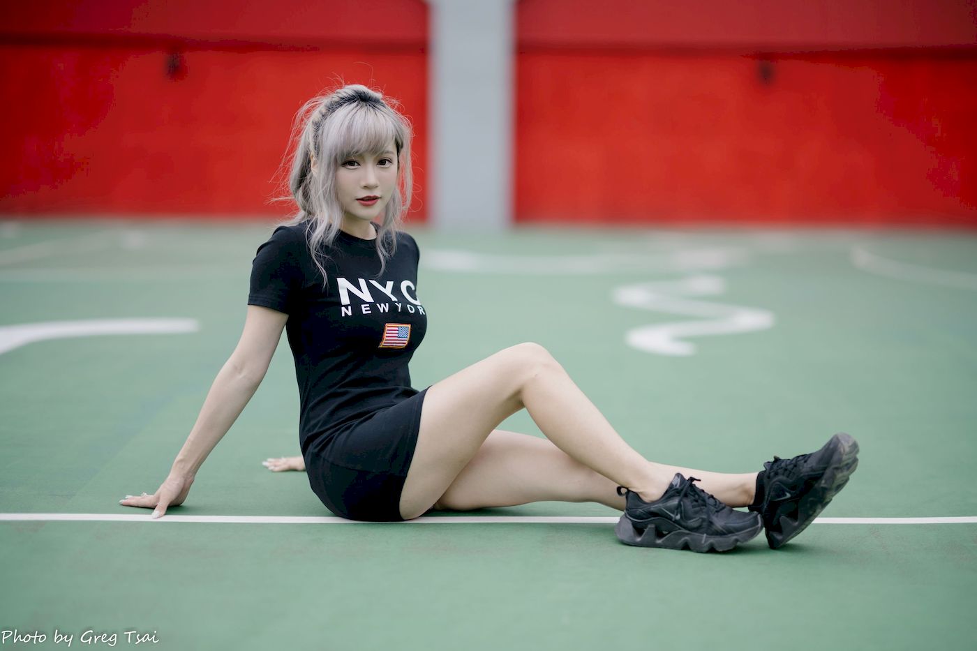 凯云黑裙美腿巧语嫣然运动风写真