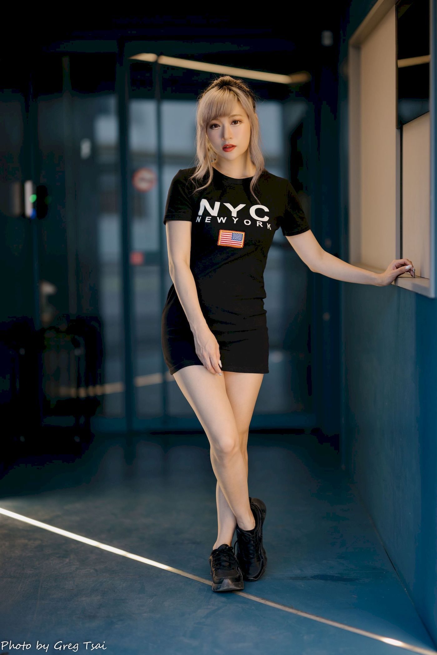 凯云黑裙美腿巧语嫣然运动风写真