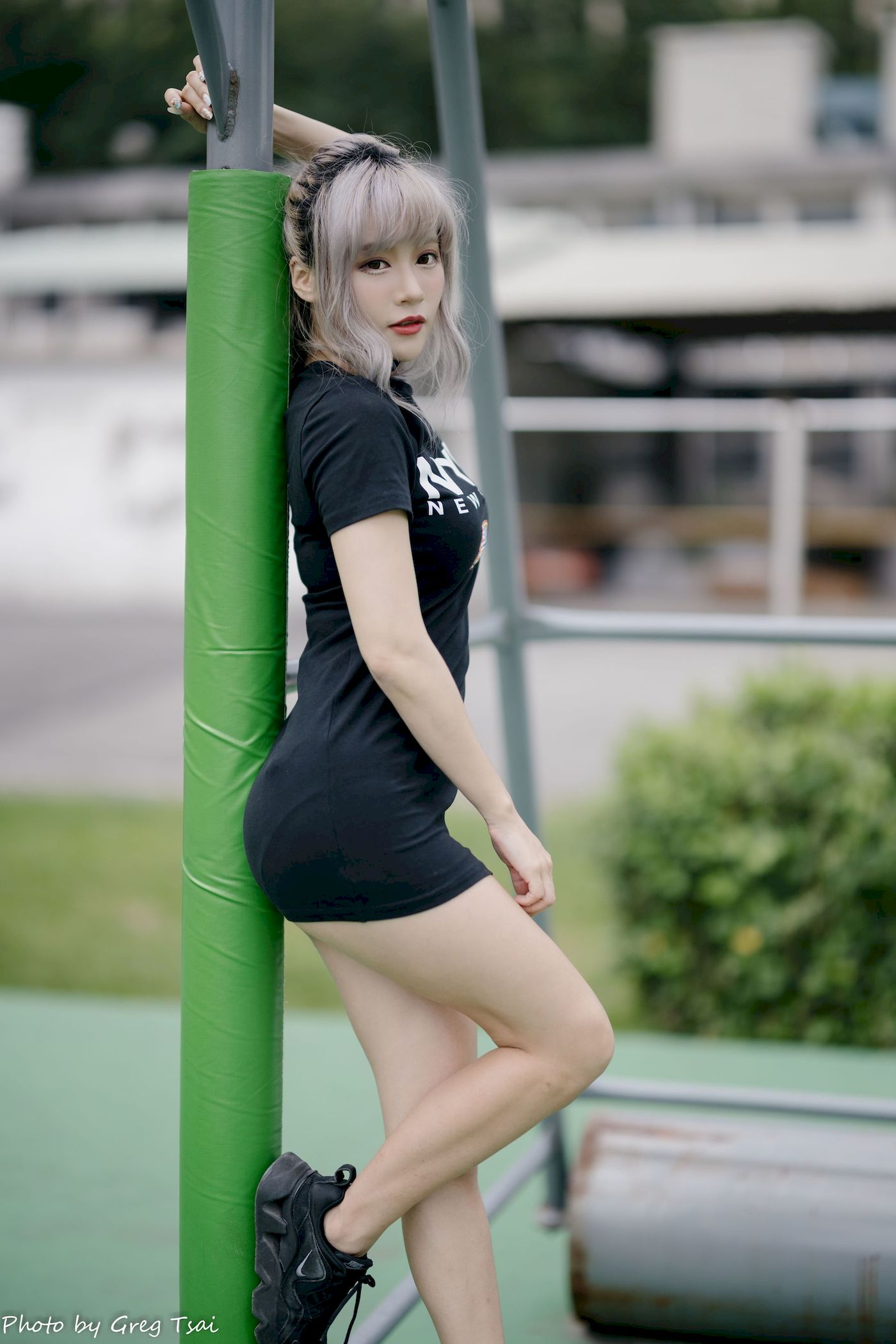 凯云黑裙美腿巧语嫣然运动风写真