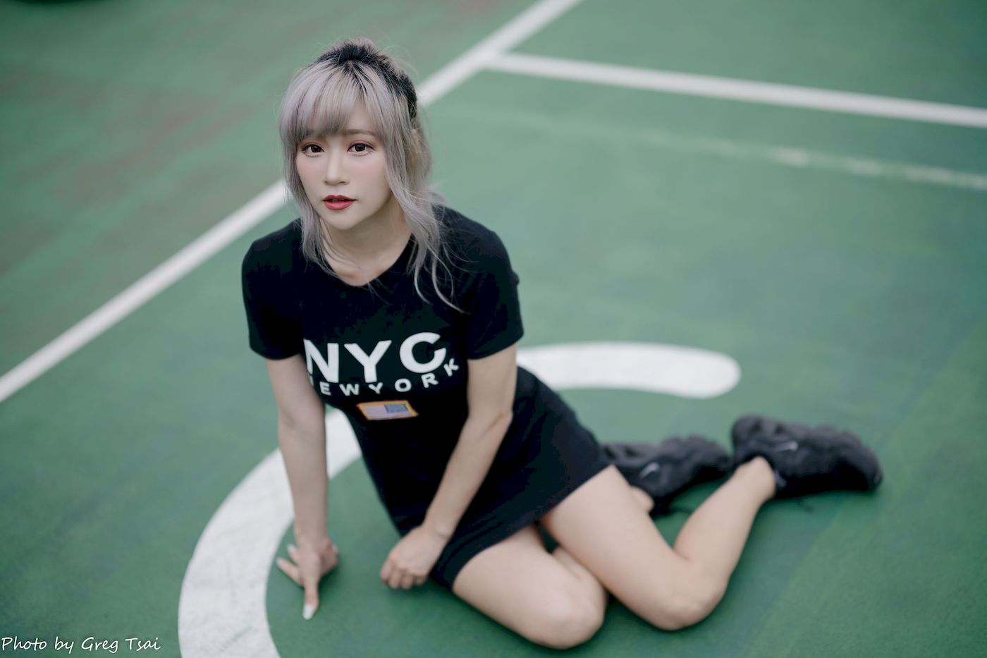 凯云黑裙美腿巧语嫣然运动风写真