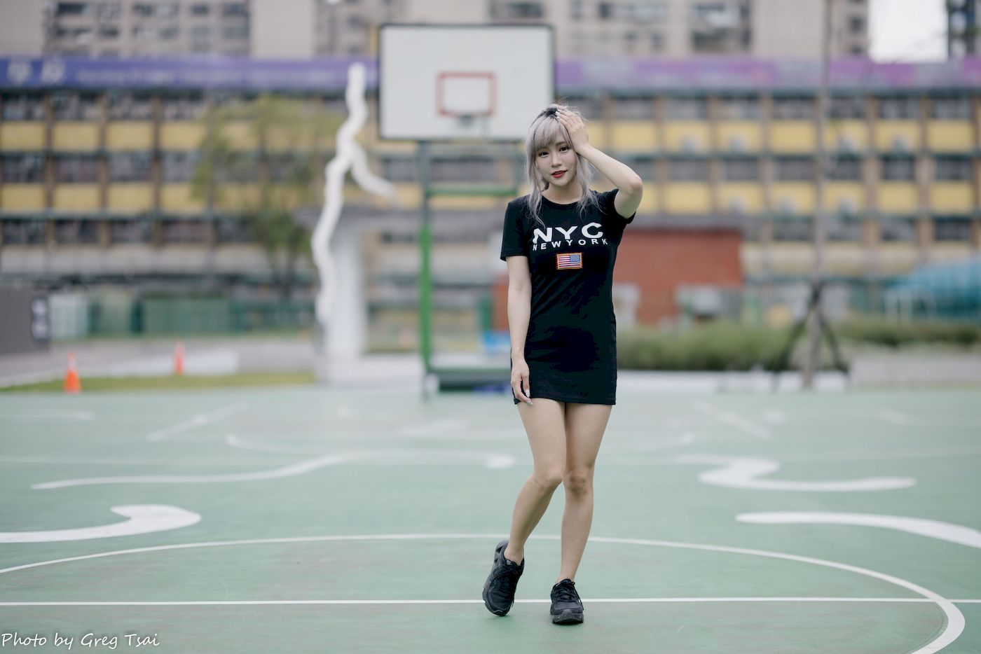 凯云黑裙美腿巧语嫣然运动风写真