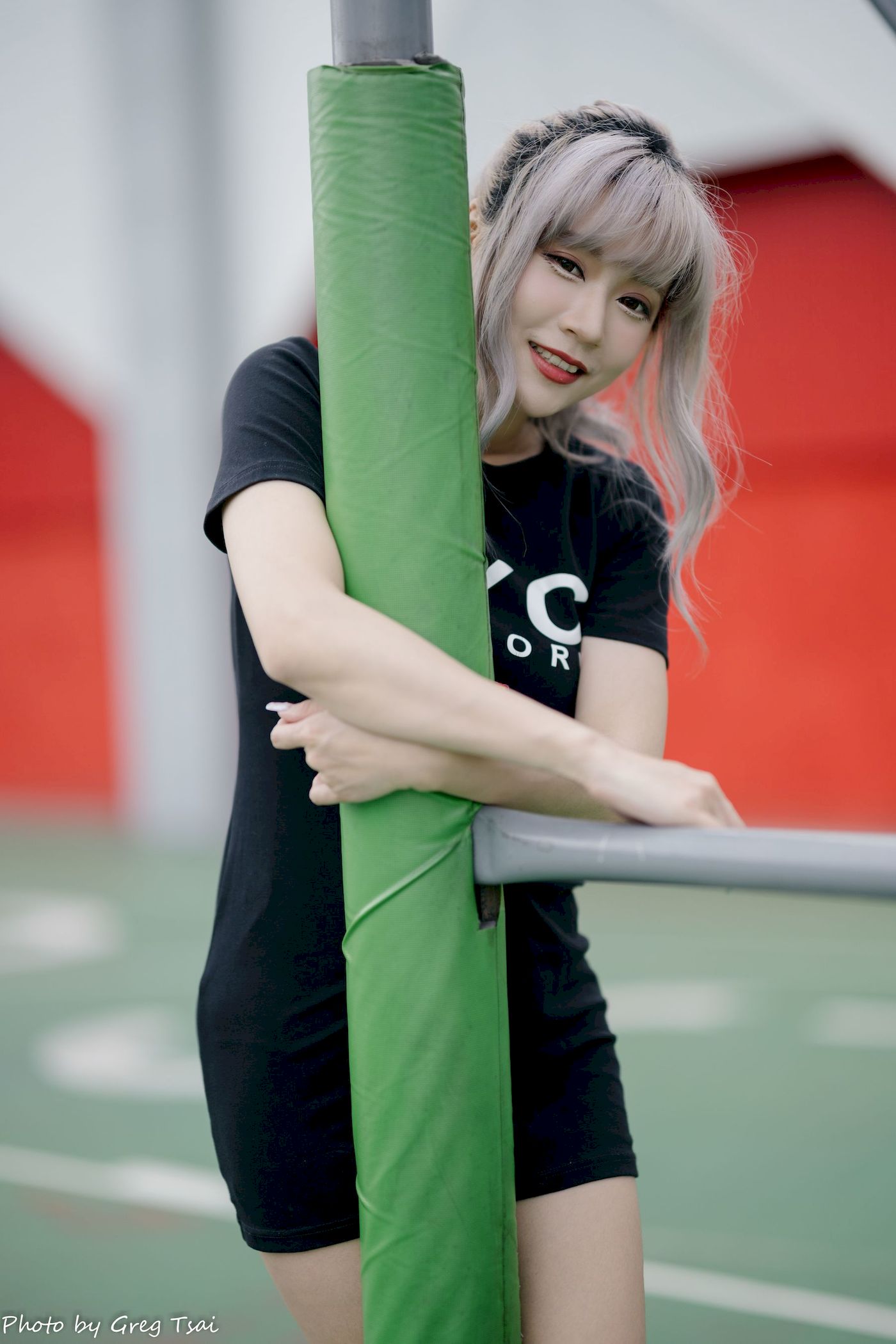 凯云黑裙美腿巧语嫣然运动风写真