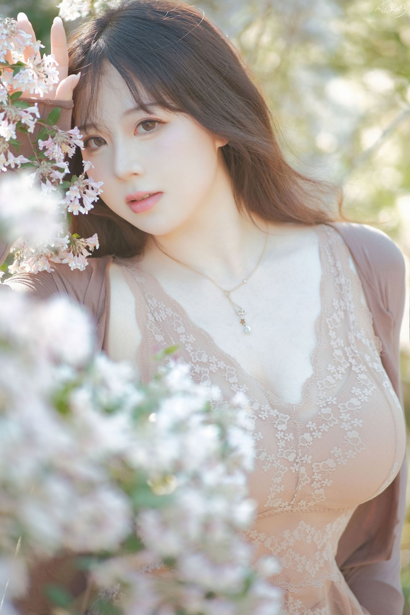 皮皮奶可可爱了啦公园长椅人妻户外写真