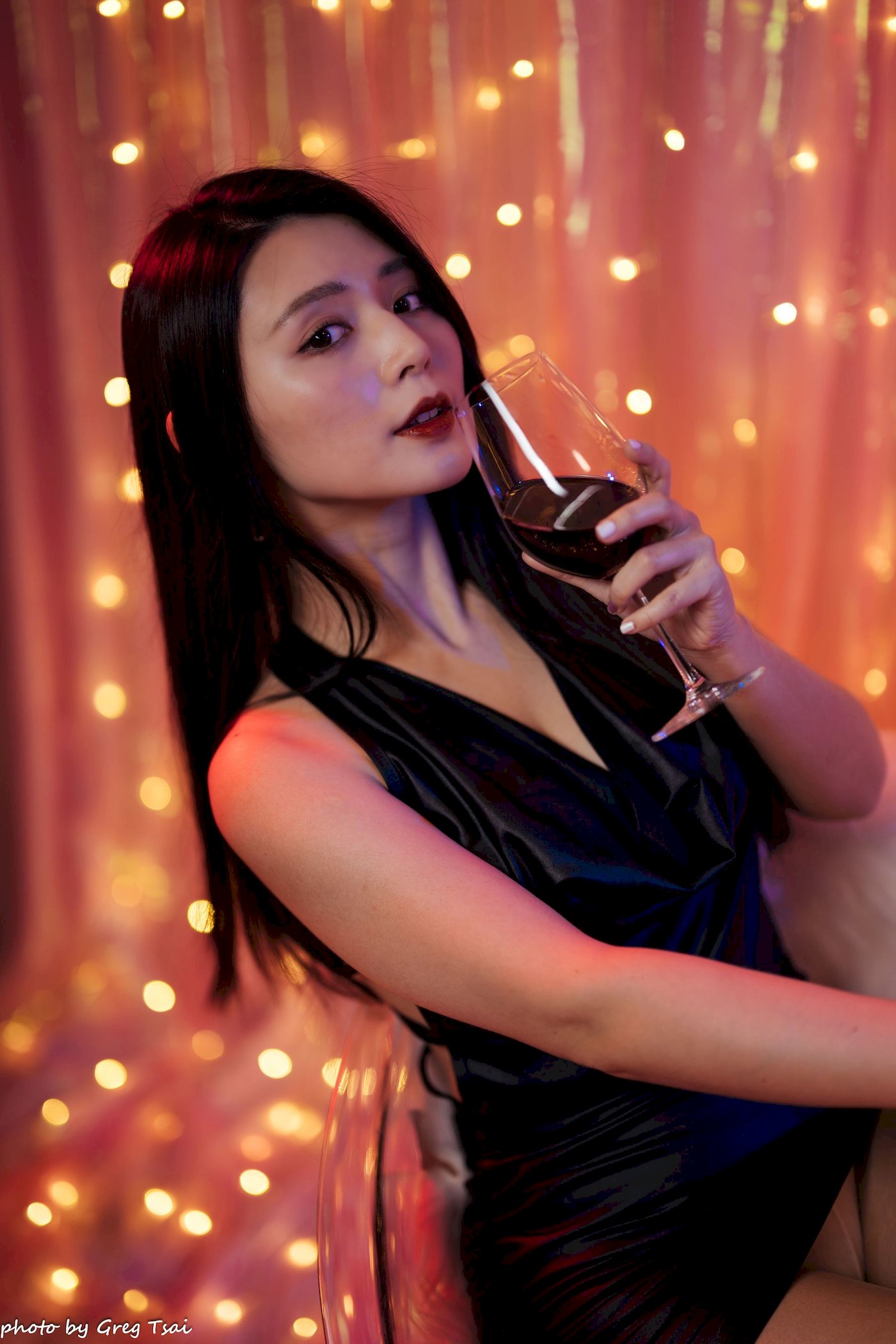 筱筱黑色皮裙黑长直秀发居家熟女棚拍