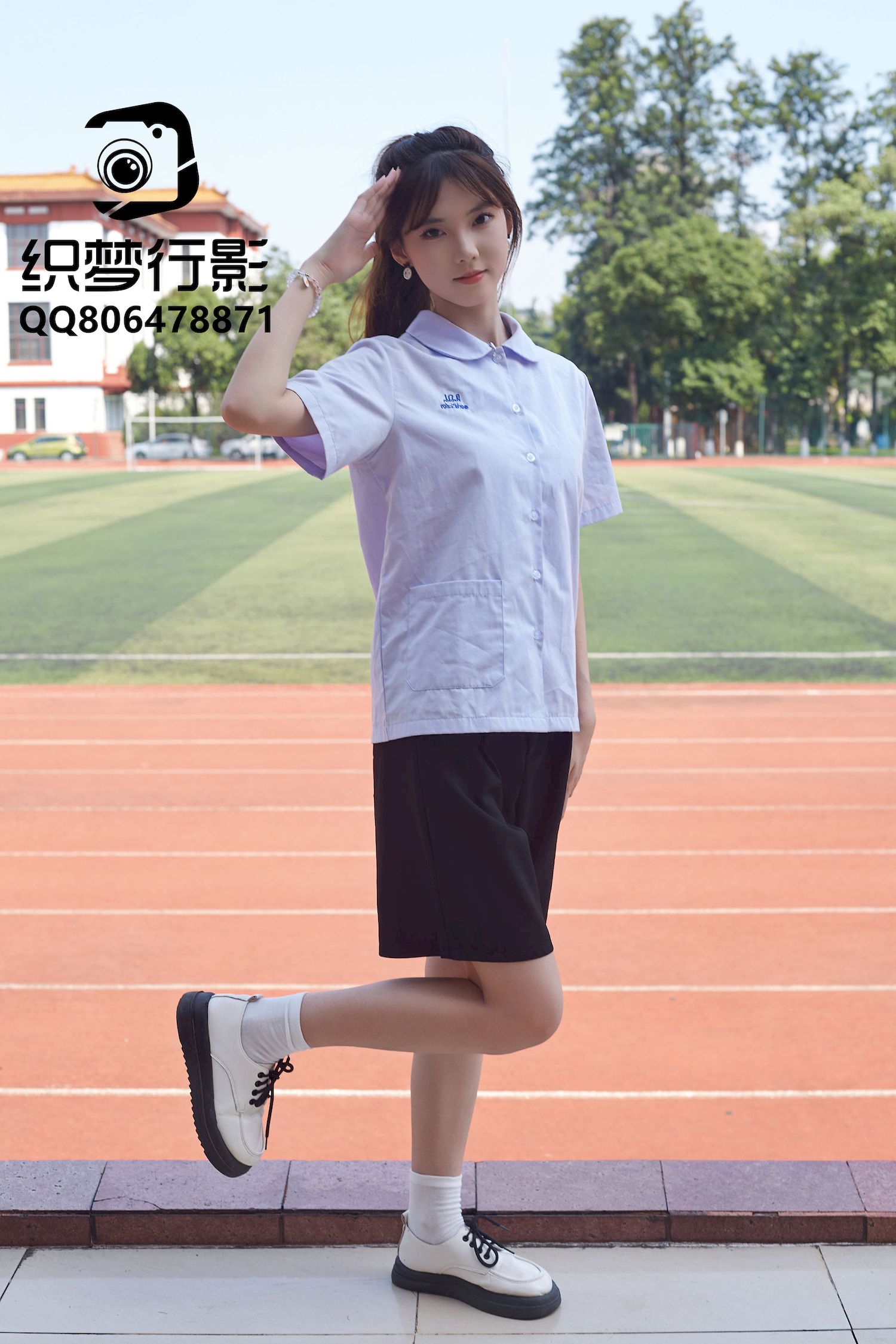 清新美女学妹驾到学校学院风主题写真