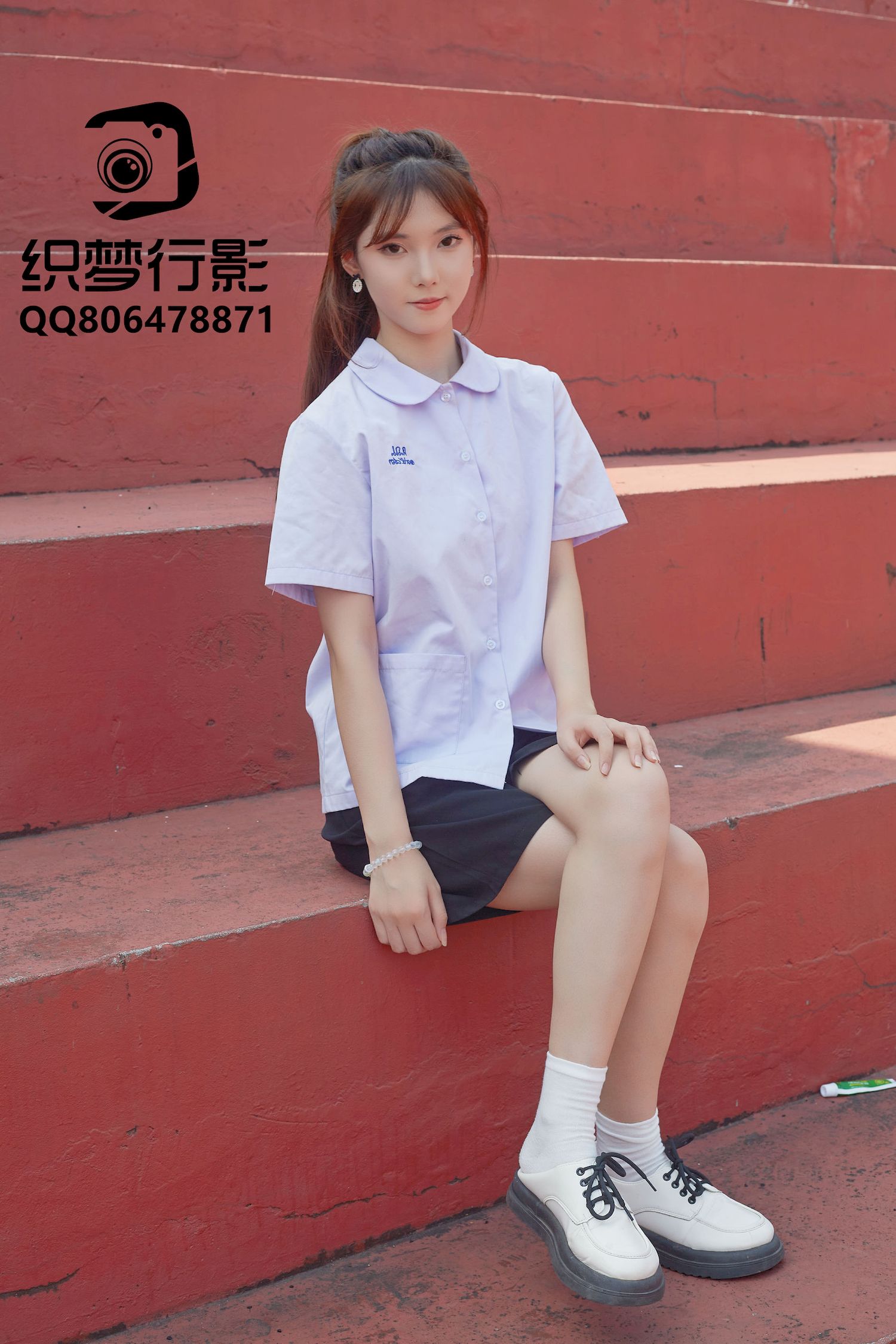 清新美女学妹驾到学校学院风主题写真