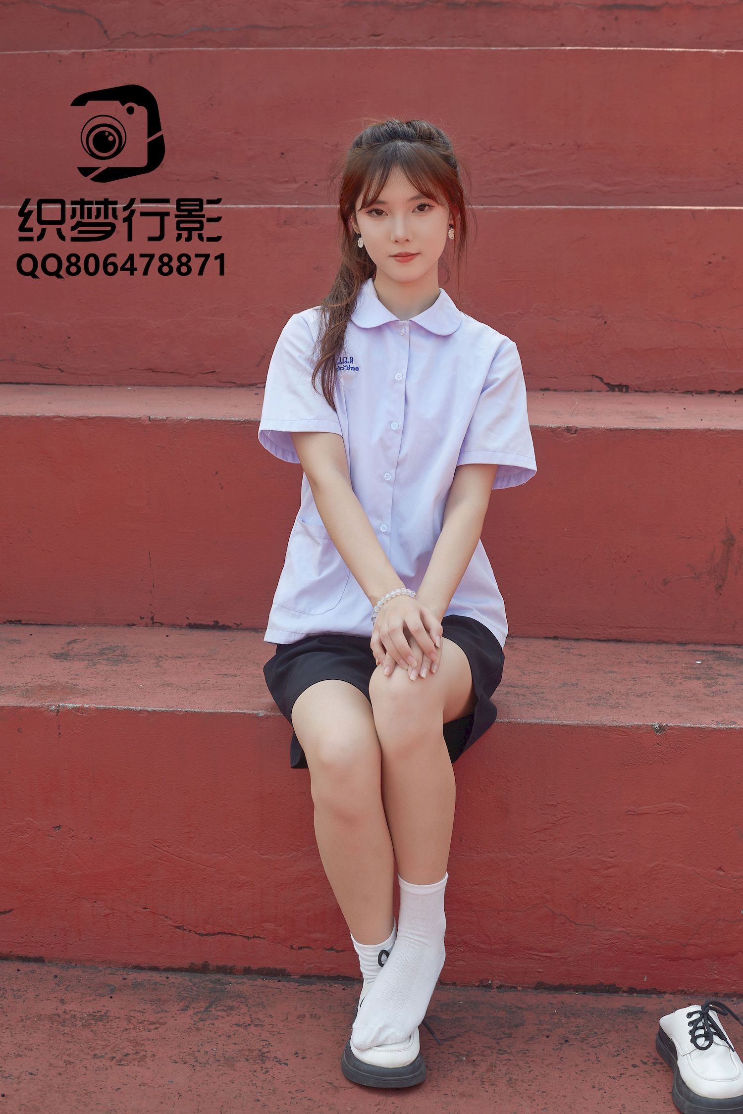 清新美女学妹驾到学校学院风主题写真