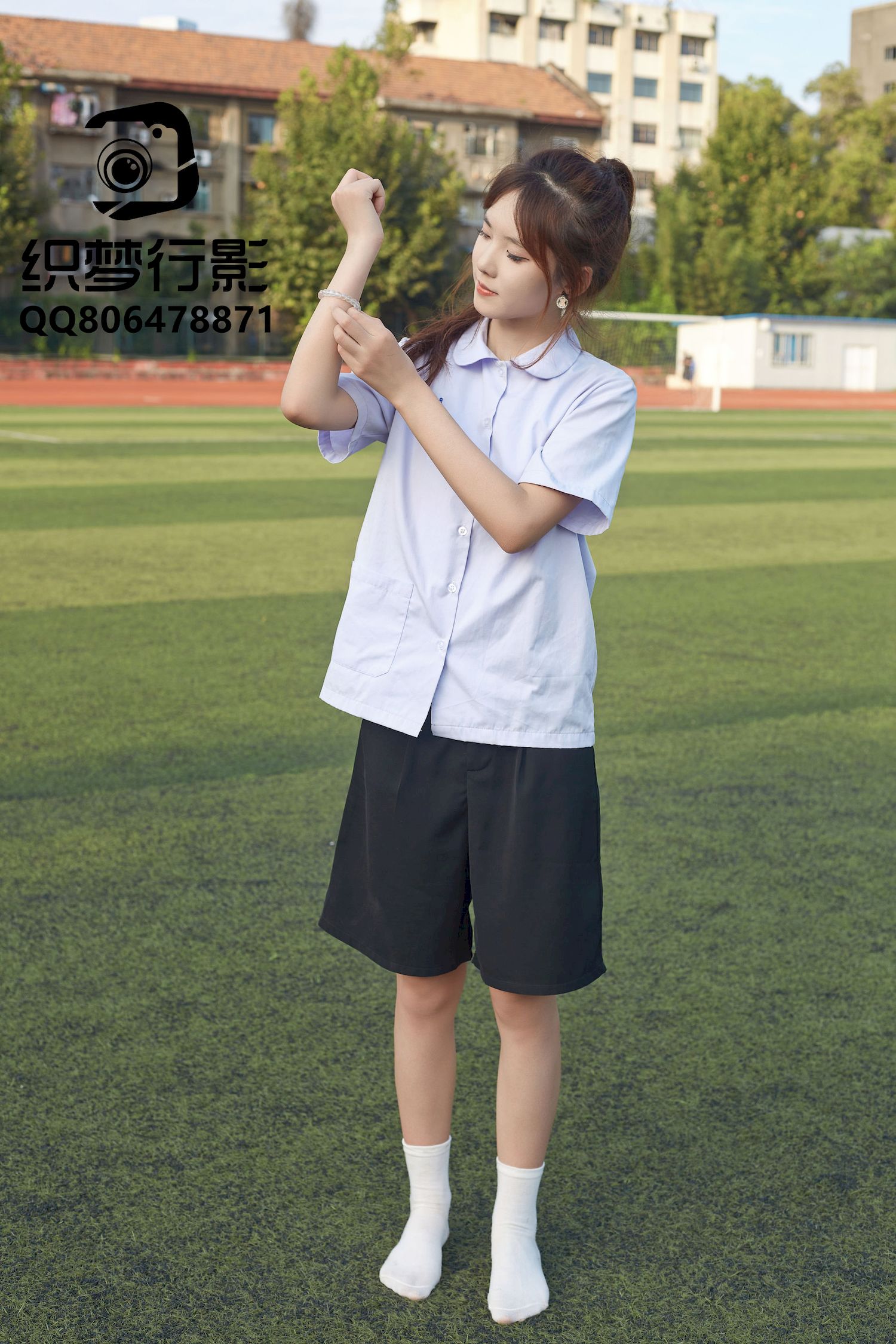 清新美女学妹驾到学校学院风主题写真