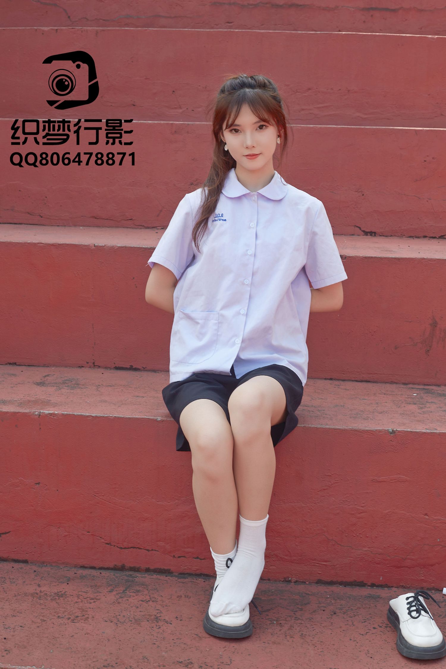 清新美女学妹驾到学校学院风主题写真