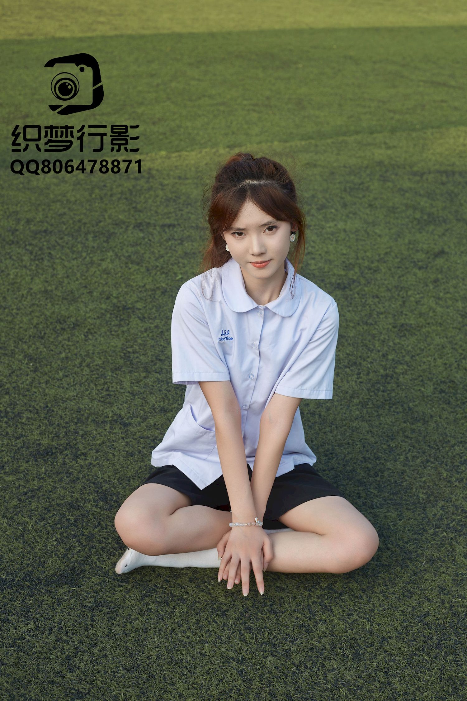 清新美女学妹驾到学校学院风主题写真