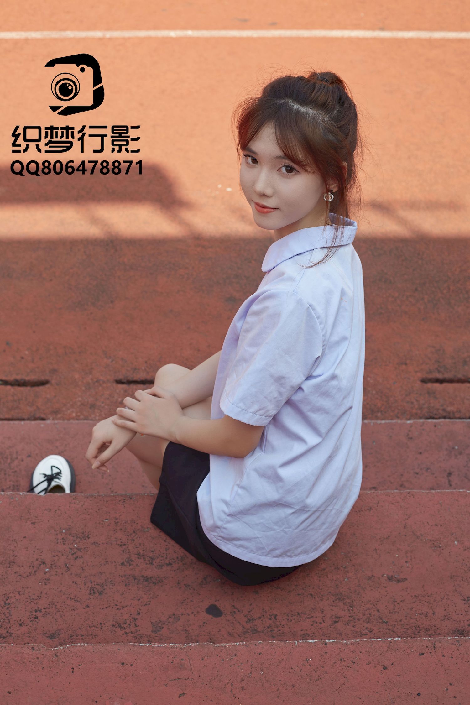 清新美女学妹驾到学校学院风主题写真