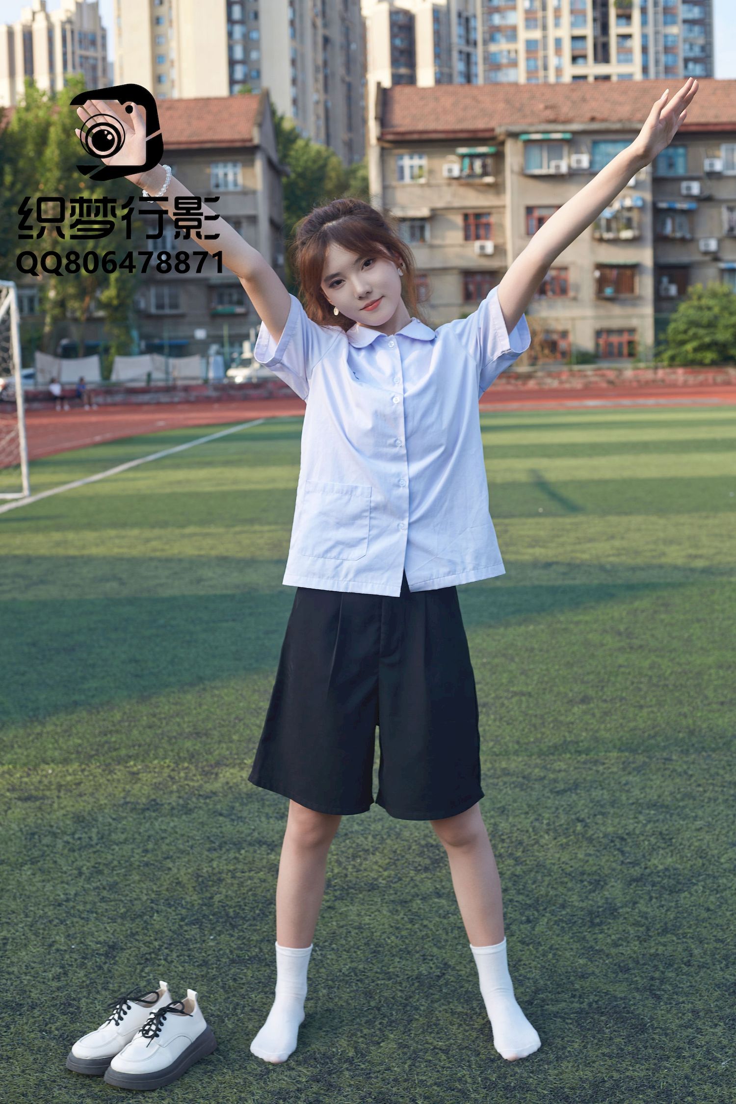 清新美女学妹驾到学校学院风主题写真