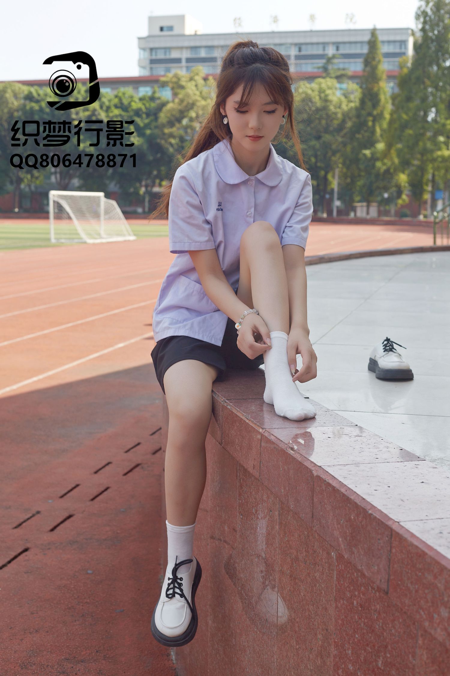 清新美女学妹驾到学校学院风主题写真