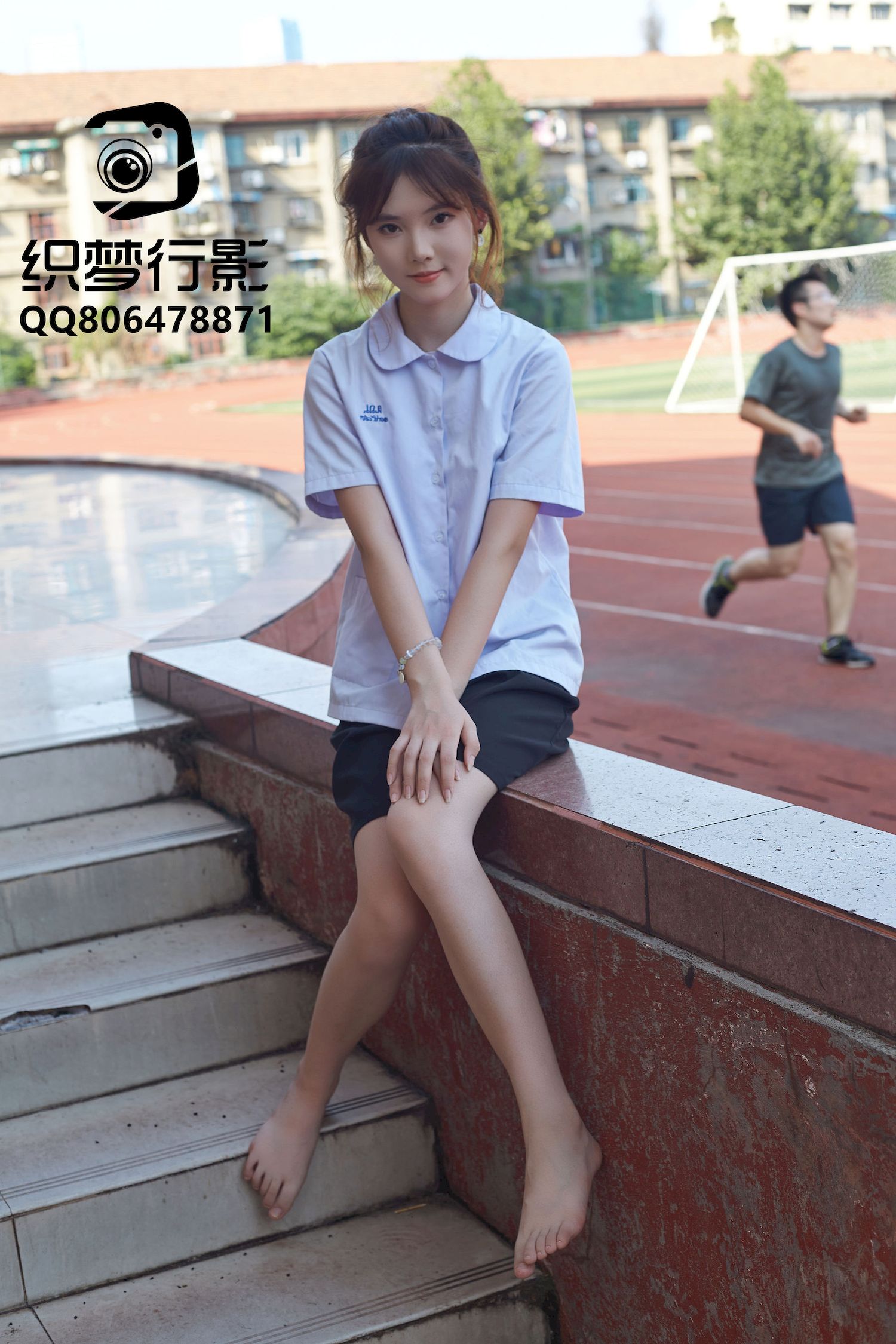 清新美女学妹驾到学校学院风主题写真