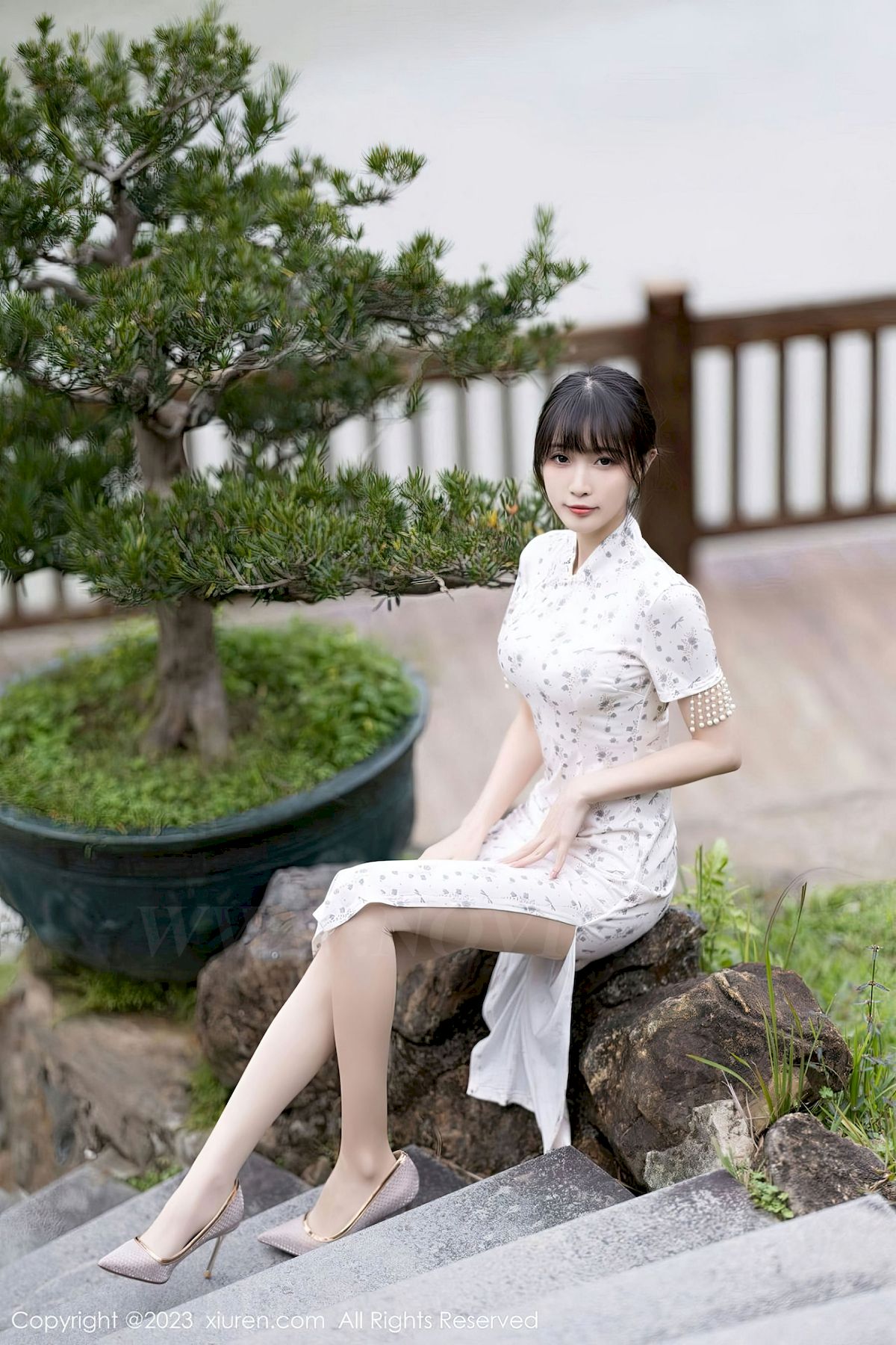 林星阑 - 浅色旗袍+丝袜美腿海南旅拍