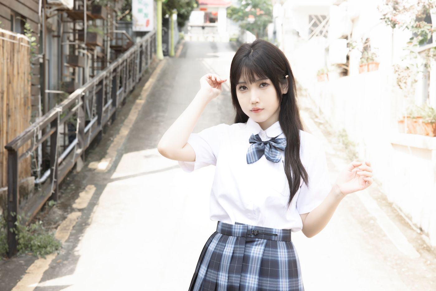 不呆猫学生装+JK制服妩媚写真