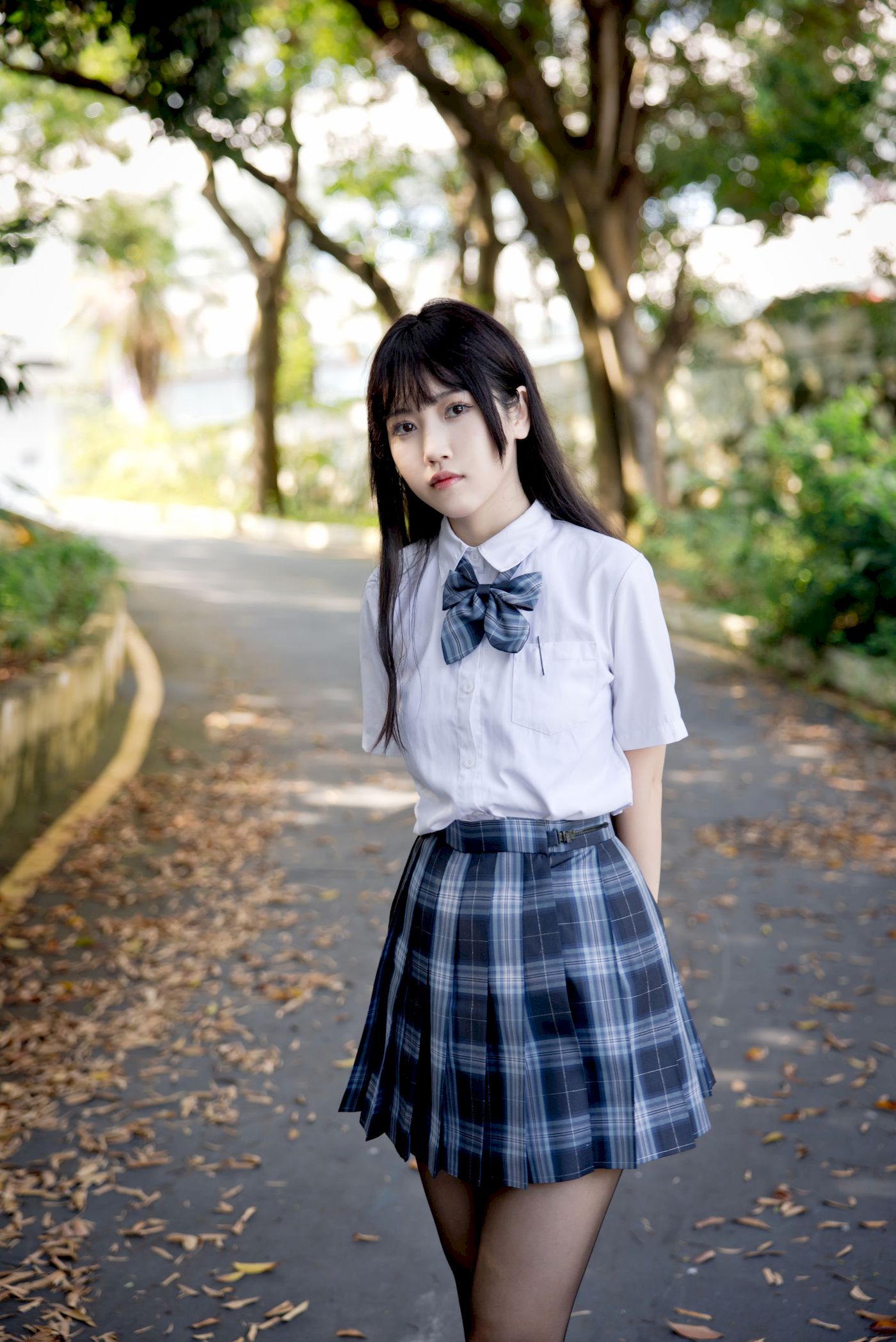 不呆猫学生装+JK制服妩媚写真