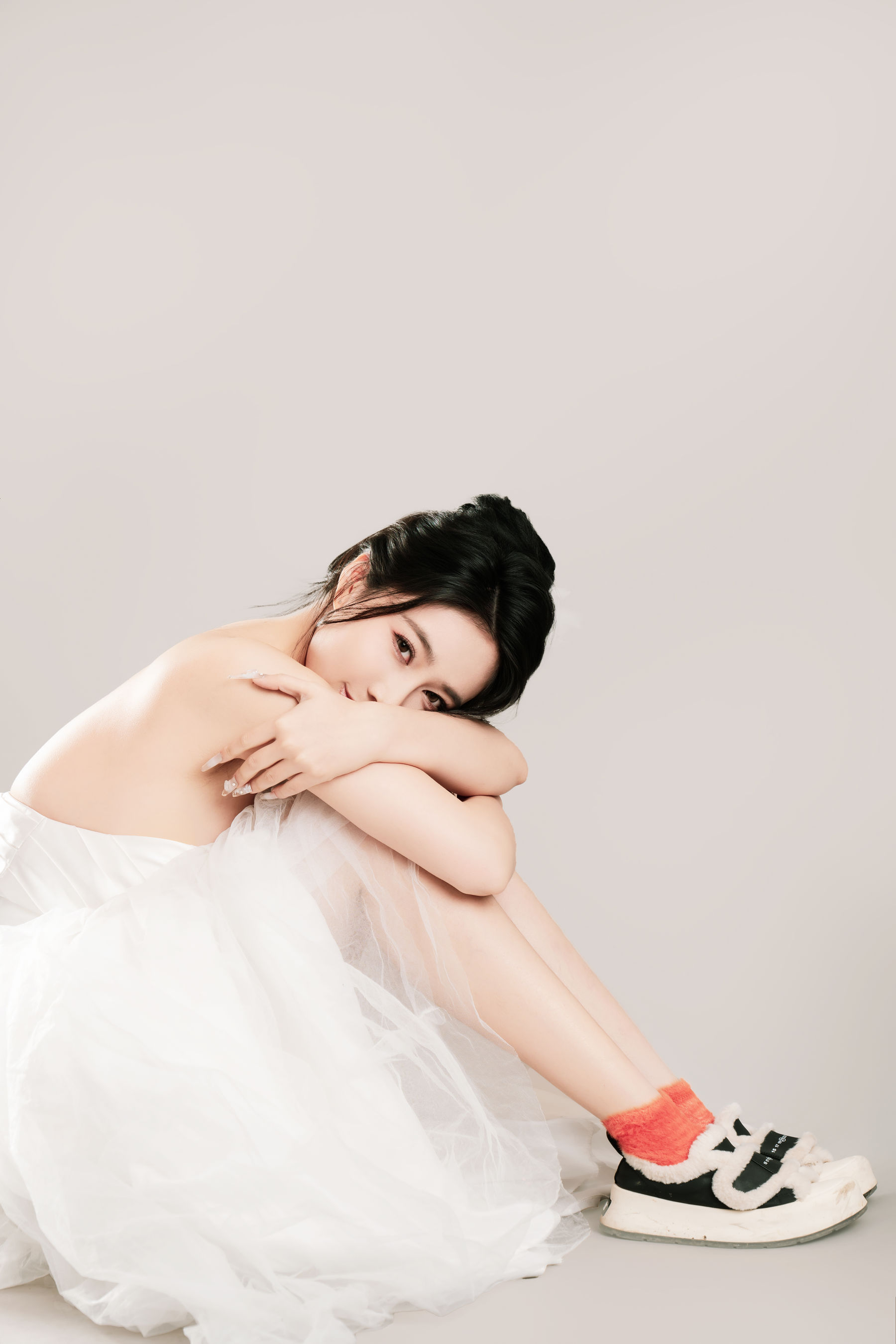 Nnian白色婚纱LOVE情人节特别篇摄影写真