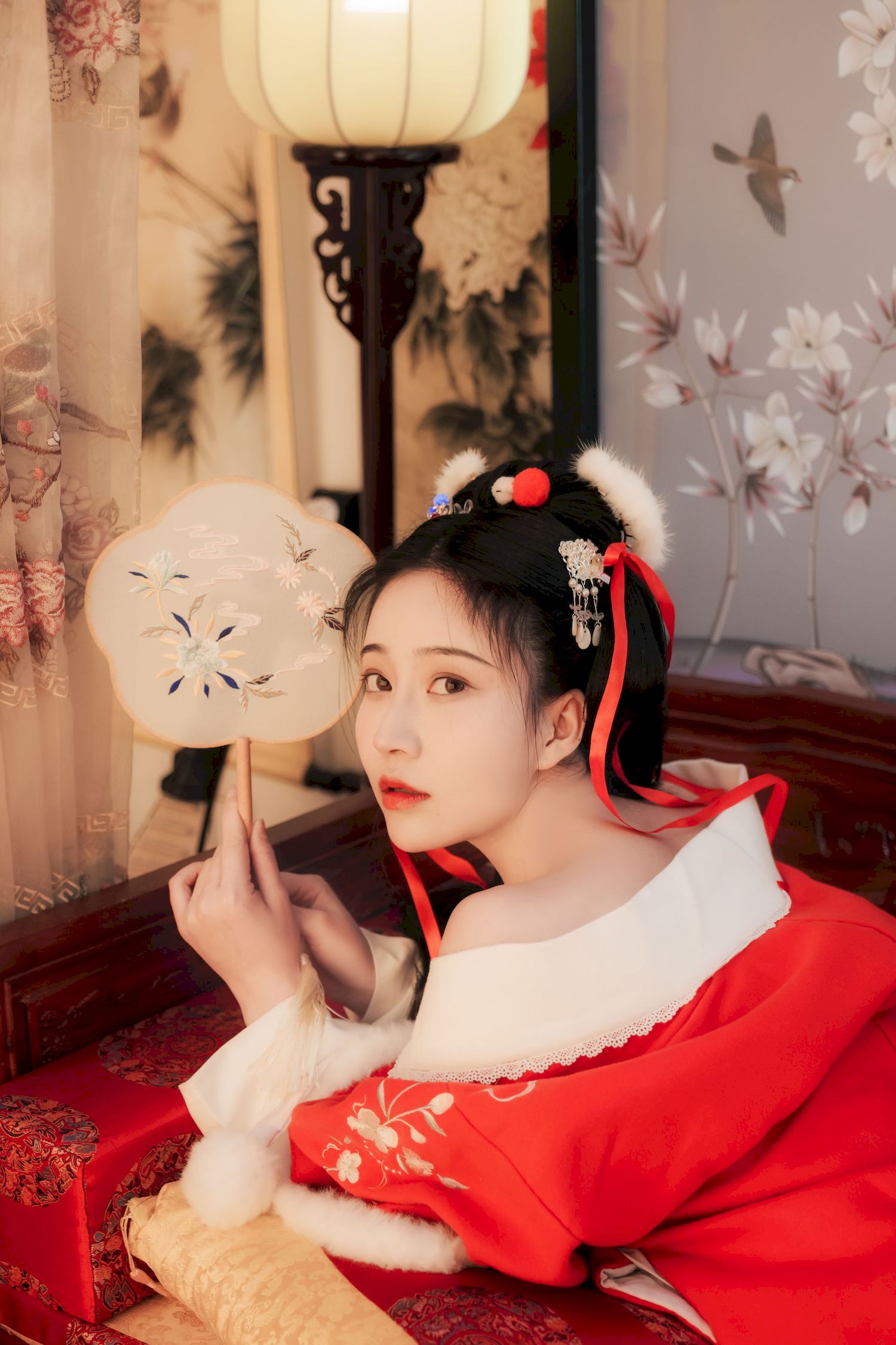 古典美女Nnian拜年服喜庆写真