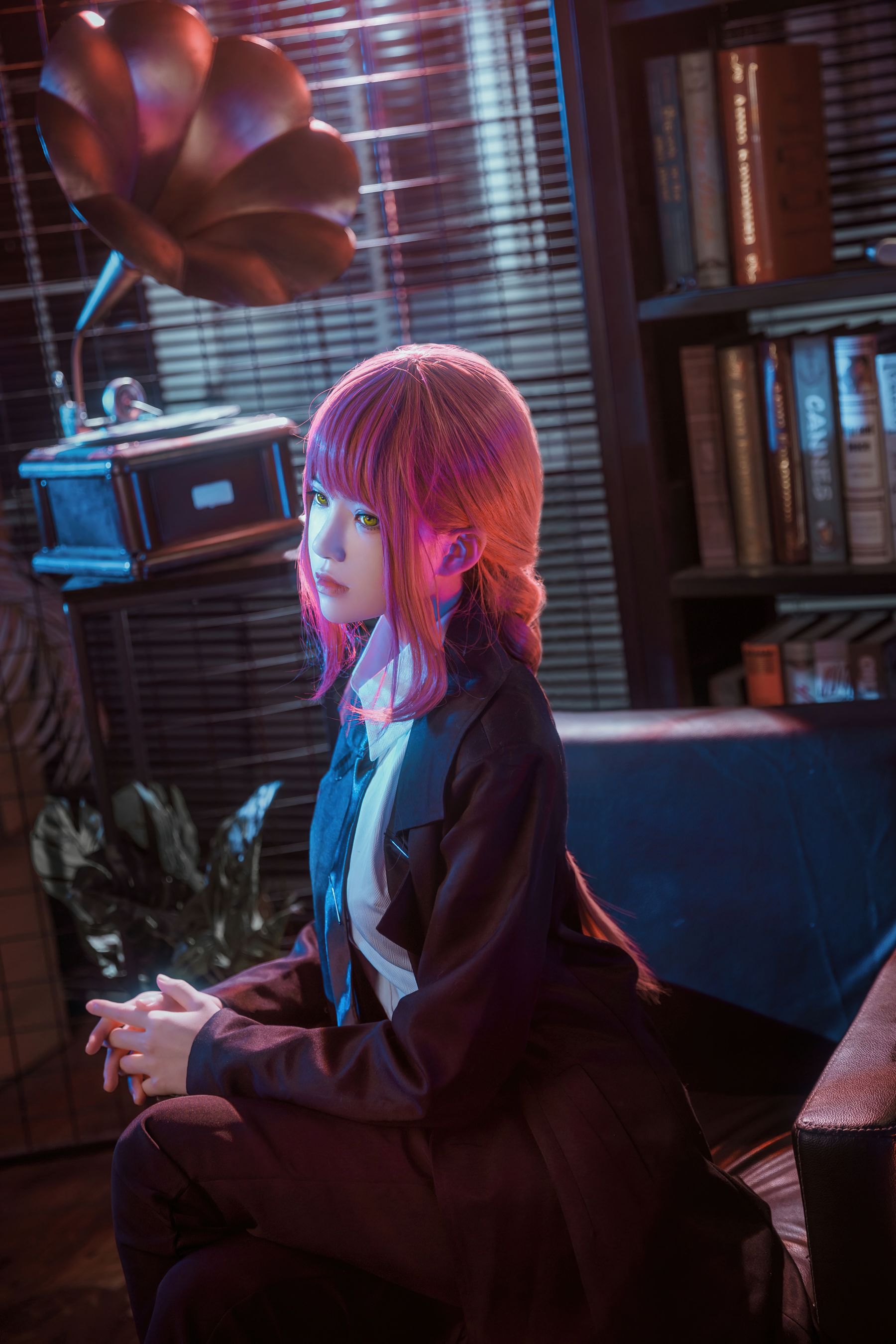 桜桃喵职场OL装扮COS玛奇玛