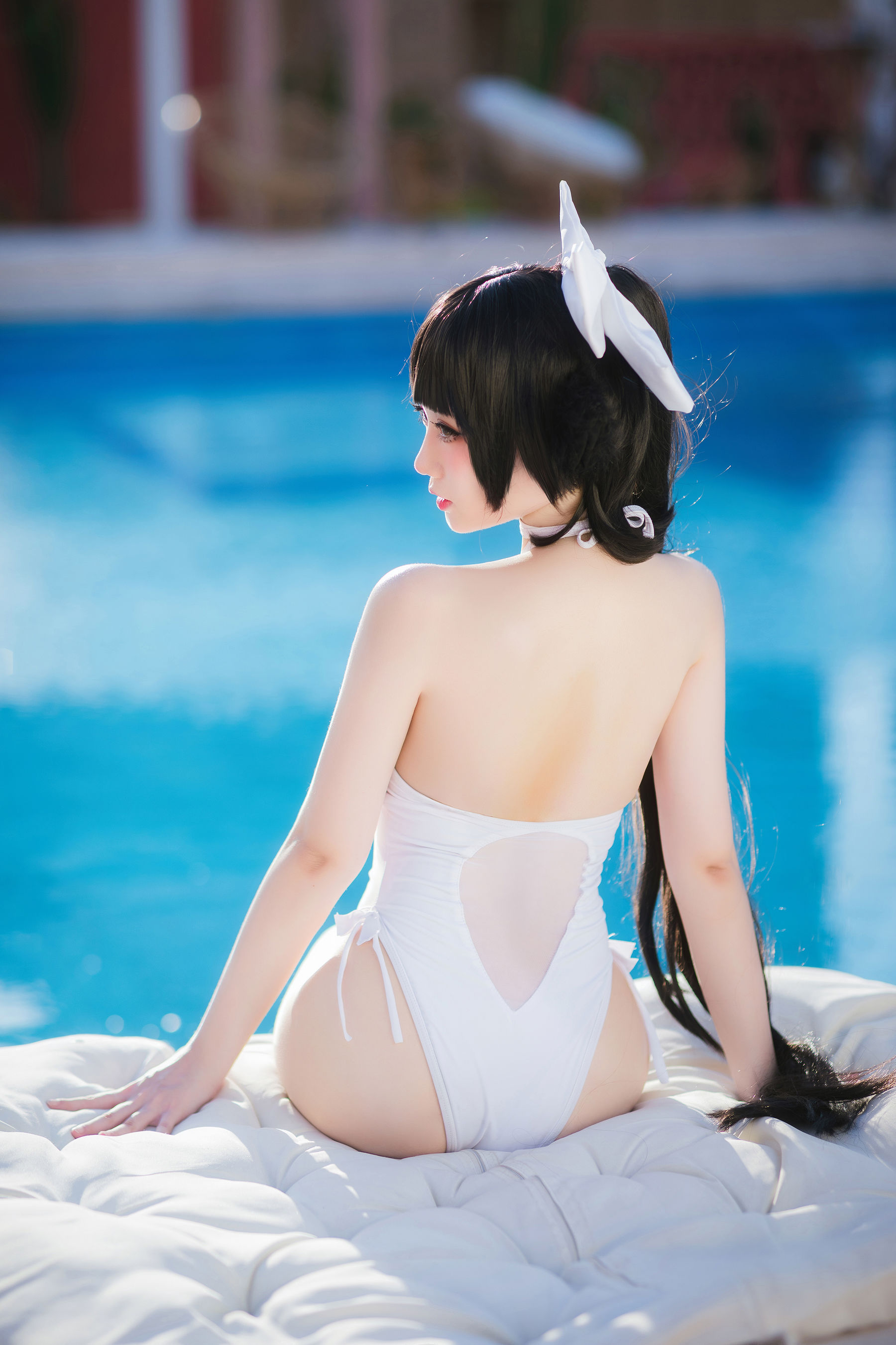 焖焖碳傲人身材泳装COS碧蓝航线高雄