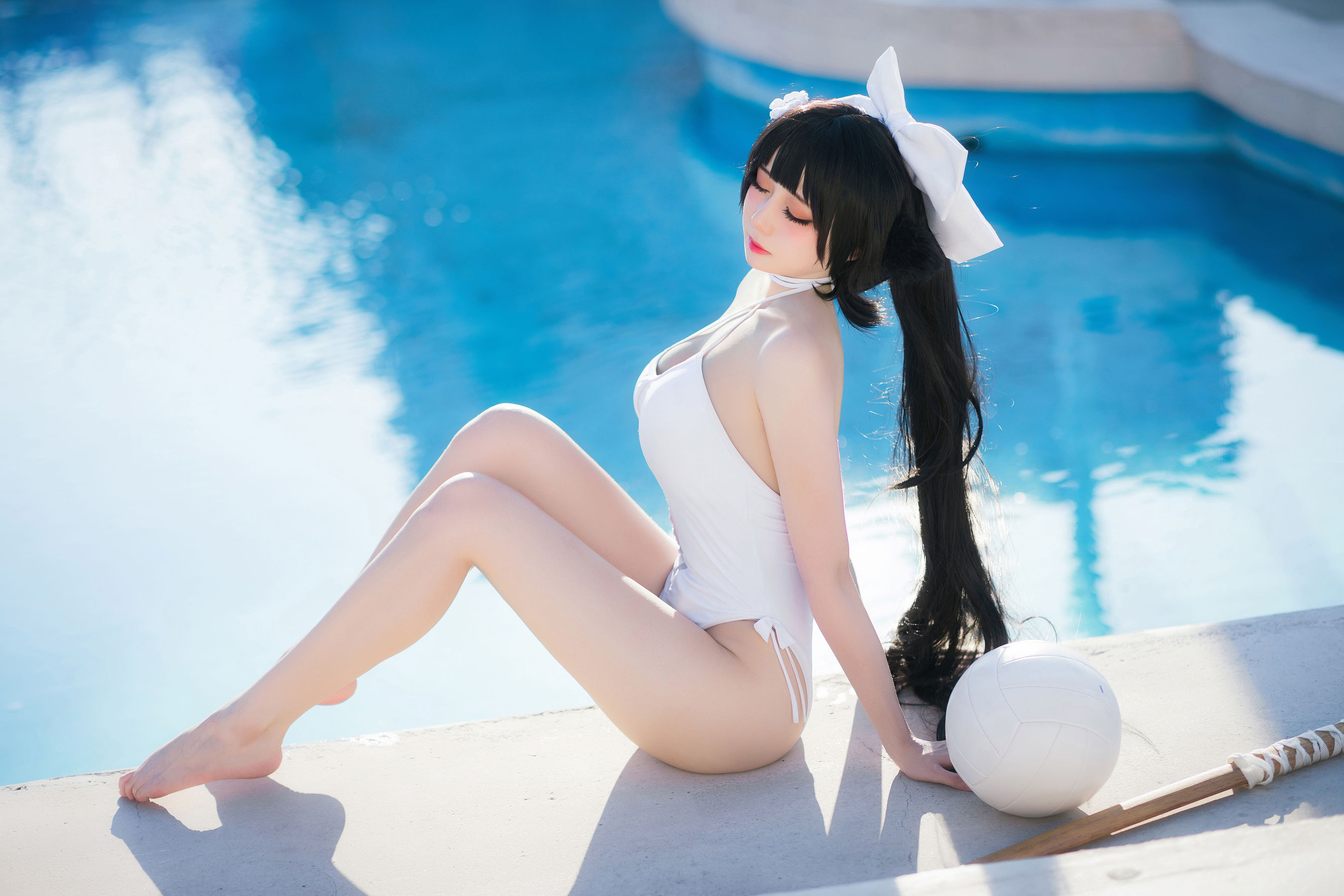 焖焖碳傲人身材泳装COS碧蓝航线高雄